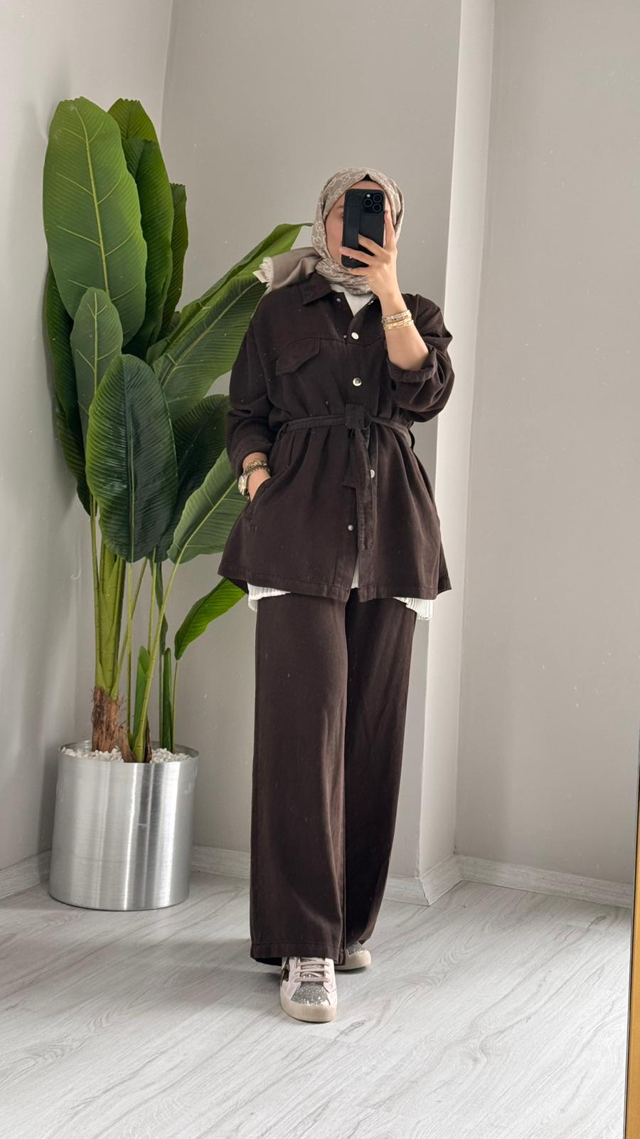 Comfort Fit Kuşaklı Takım