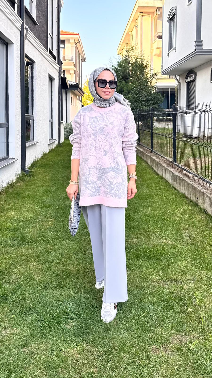 Batik Desenli Sim Geçişli Kazak - Pembe