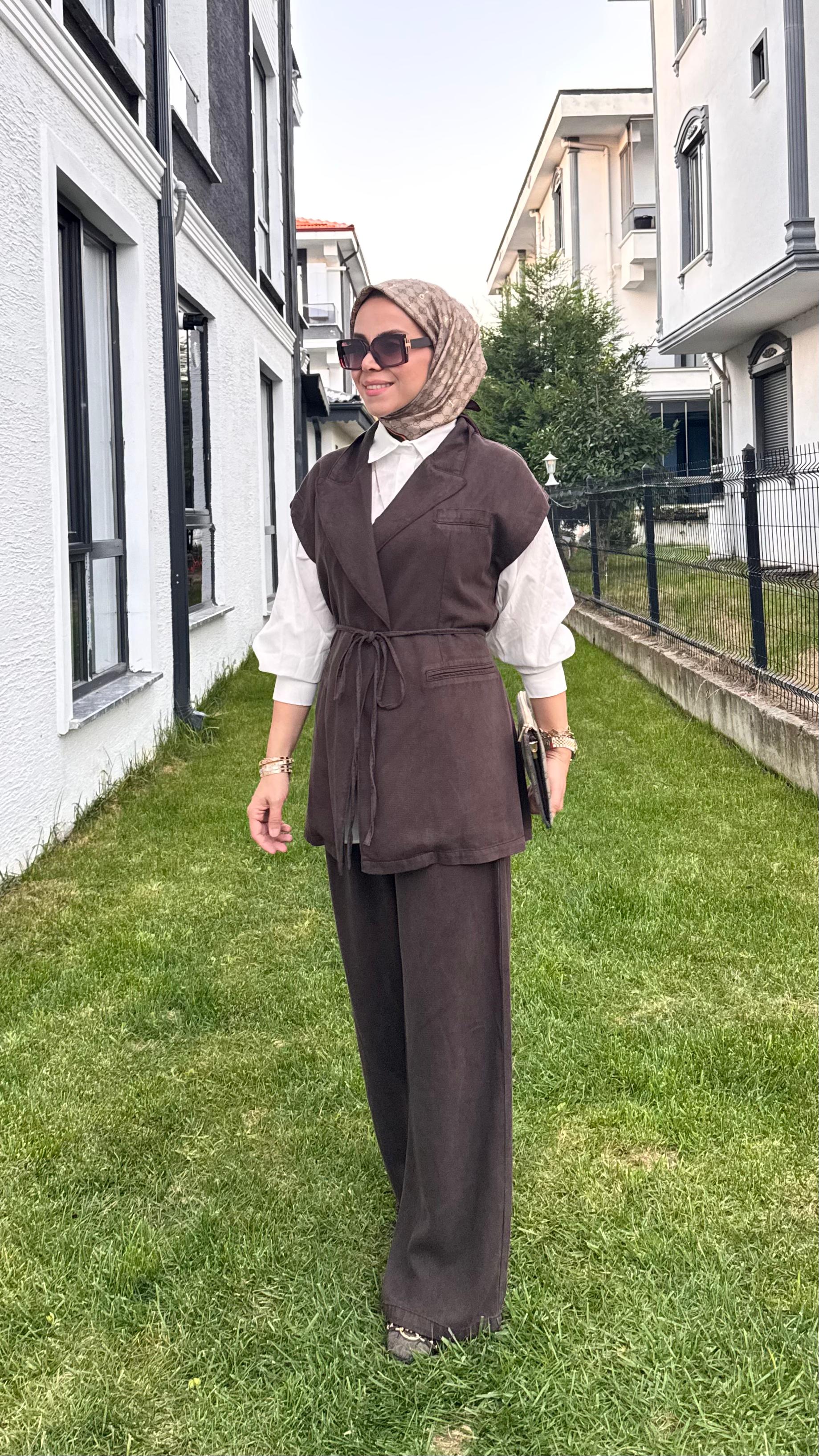 Yelekli 2'li Takım - Kahverengi