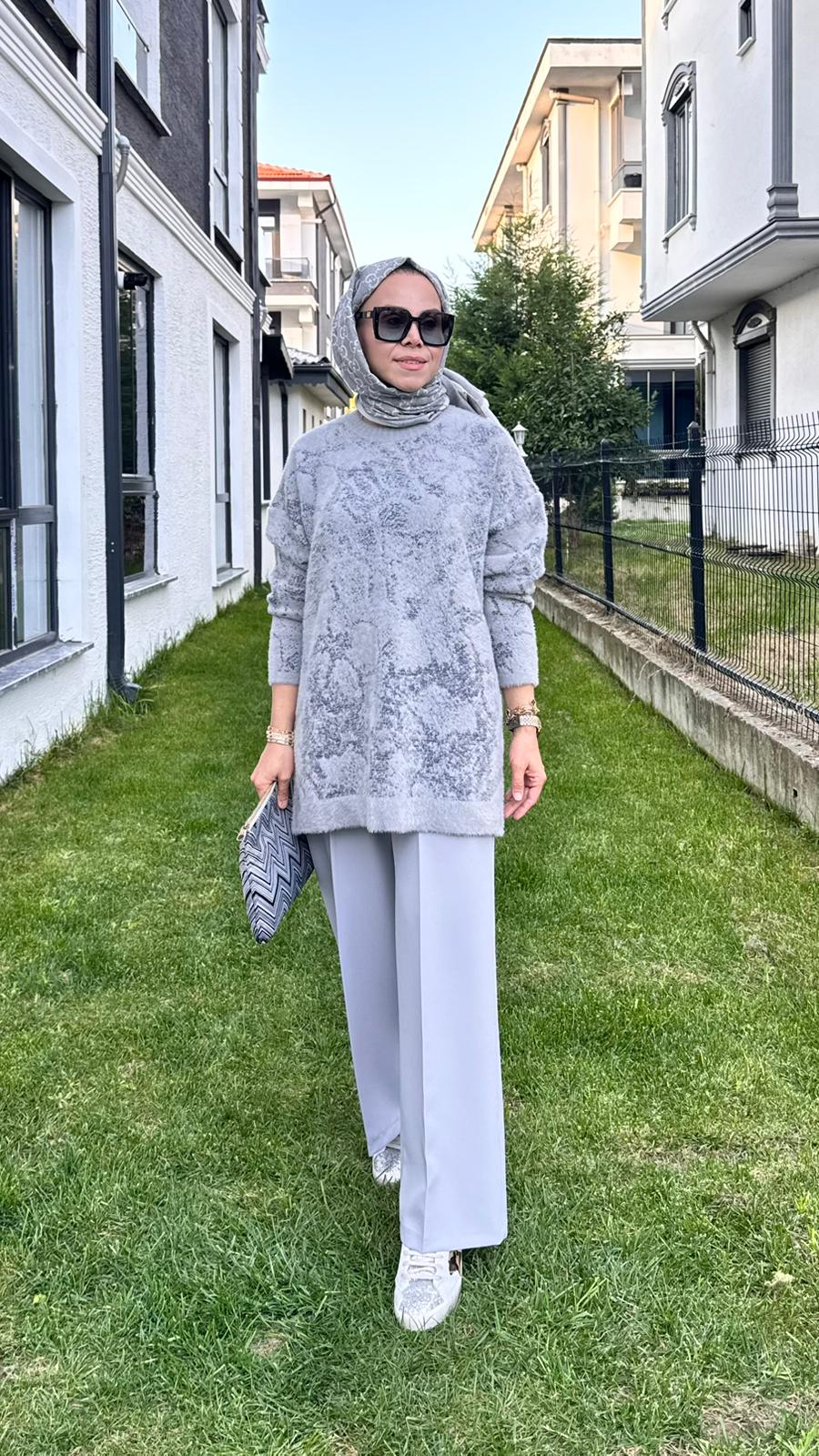 Batik Desenli Sim Geçişli Kazak - Gri