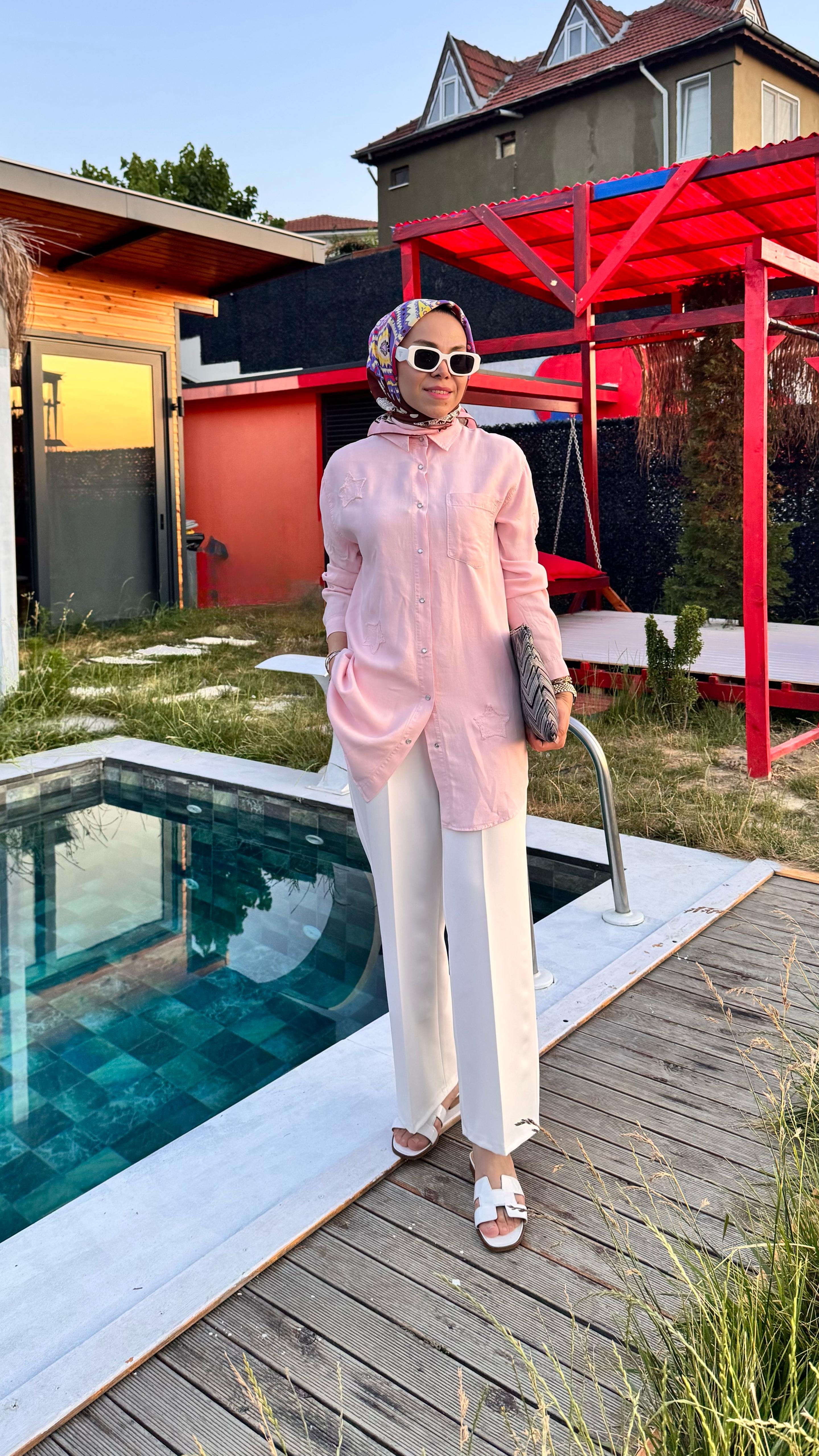 Yıldız Detaylı Tensel Gömlek - Pembe