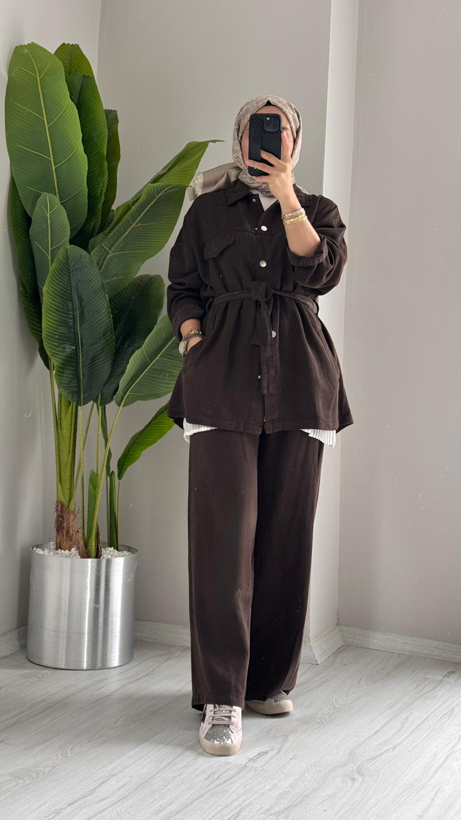 Comfort Fit Kuşaklı Takım