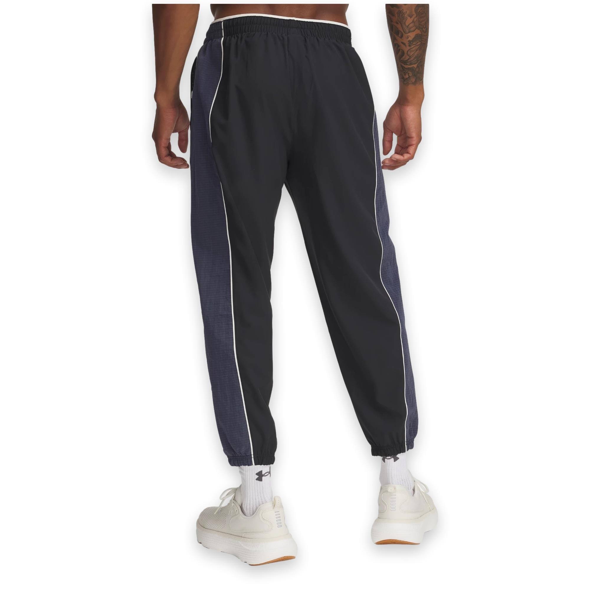 Under Armour 6000506 Ua Run 96 Pant Erkek Eşofman Altı