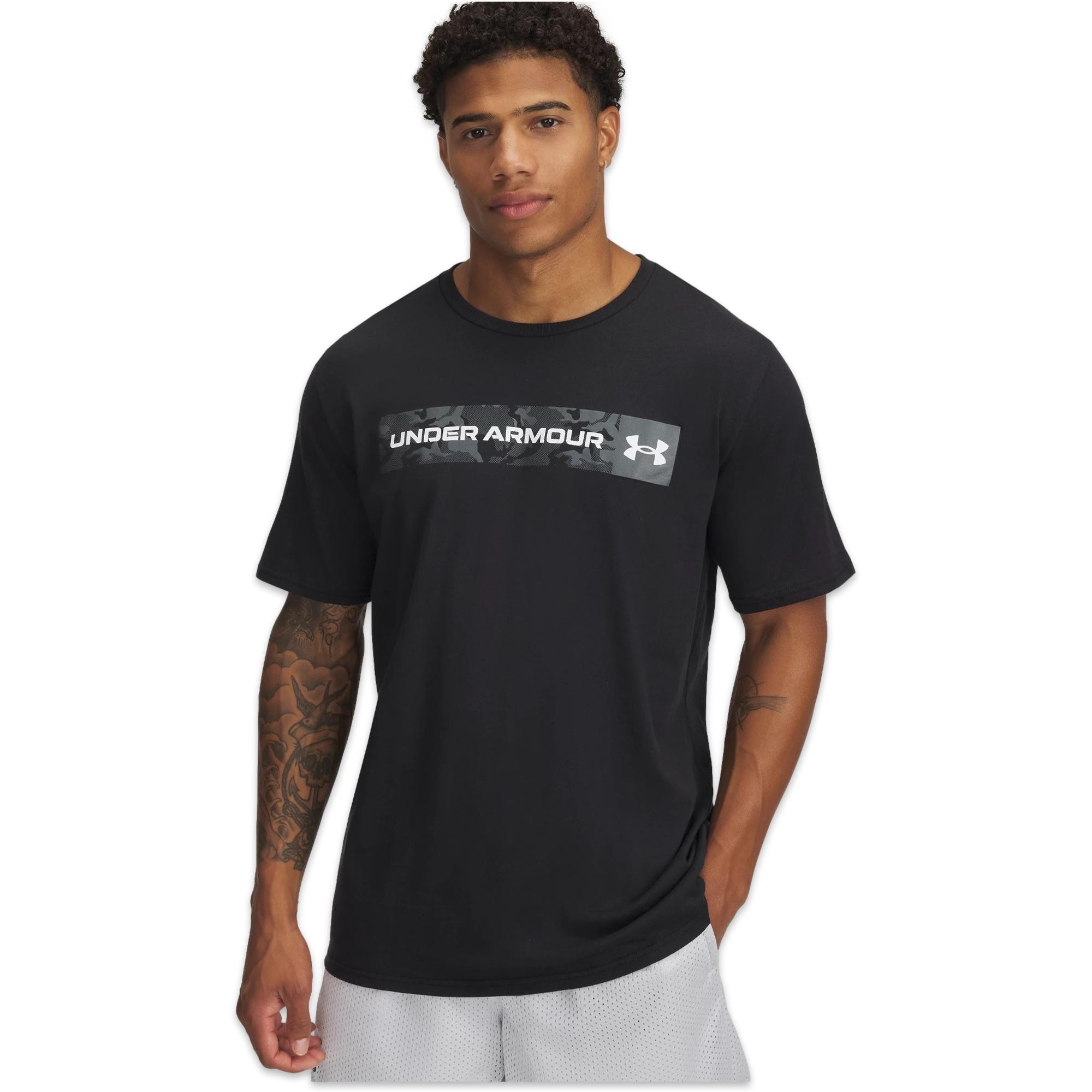 Under Armour 1376830 Ua Camo Chest Stripe Ss Erkek T-Shirt