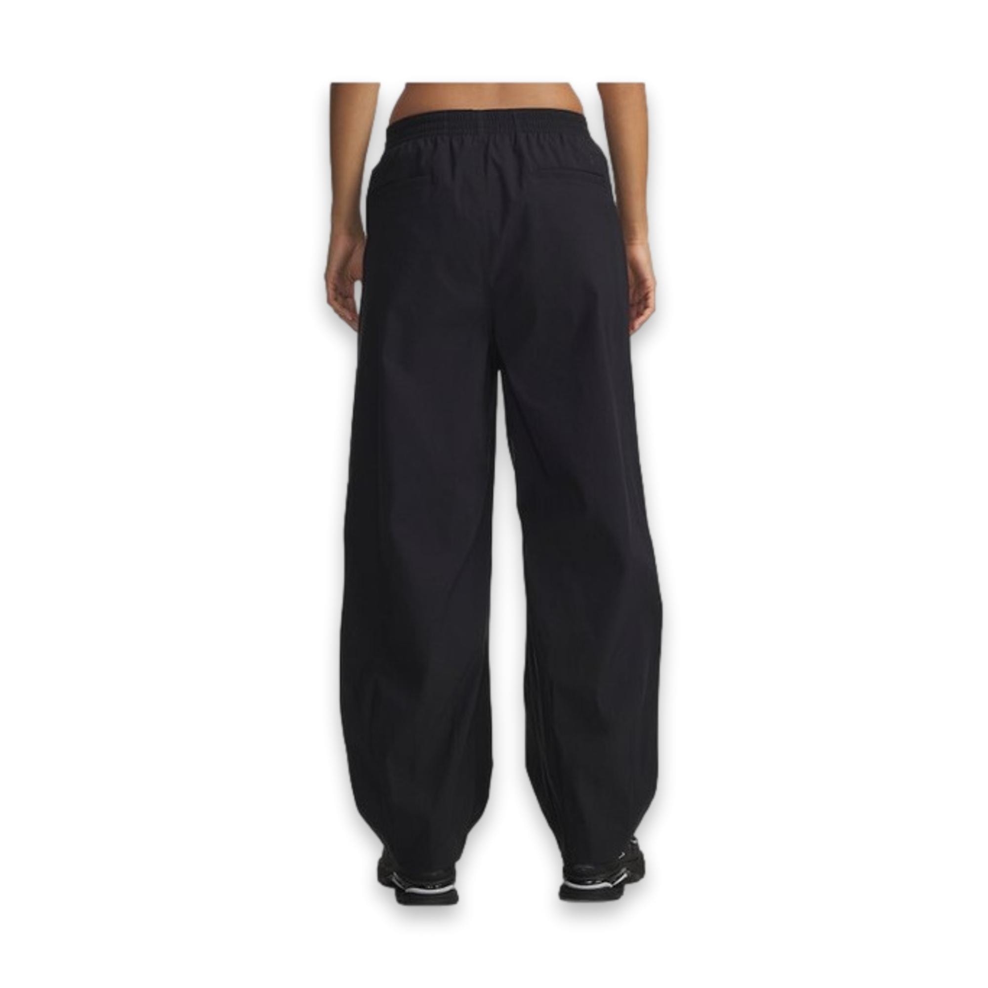 Under Armour 6007027 Ua Unstoppable Wvn Pleat Pt Kadın Eşofman Altı