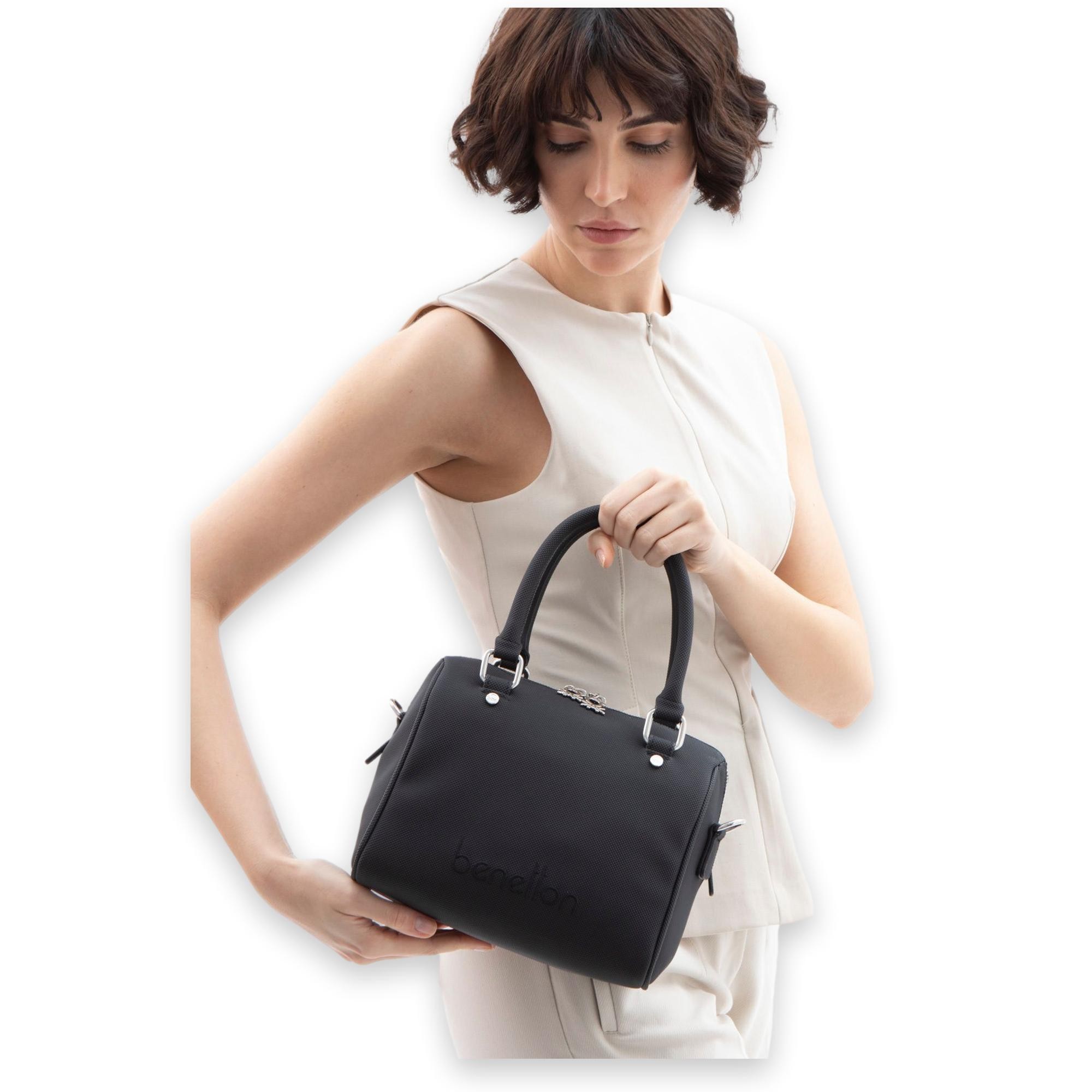 Benetton Bnt_1618 17X21X14 El Kadın Çanta