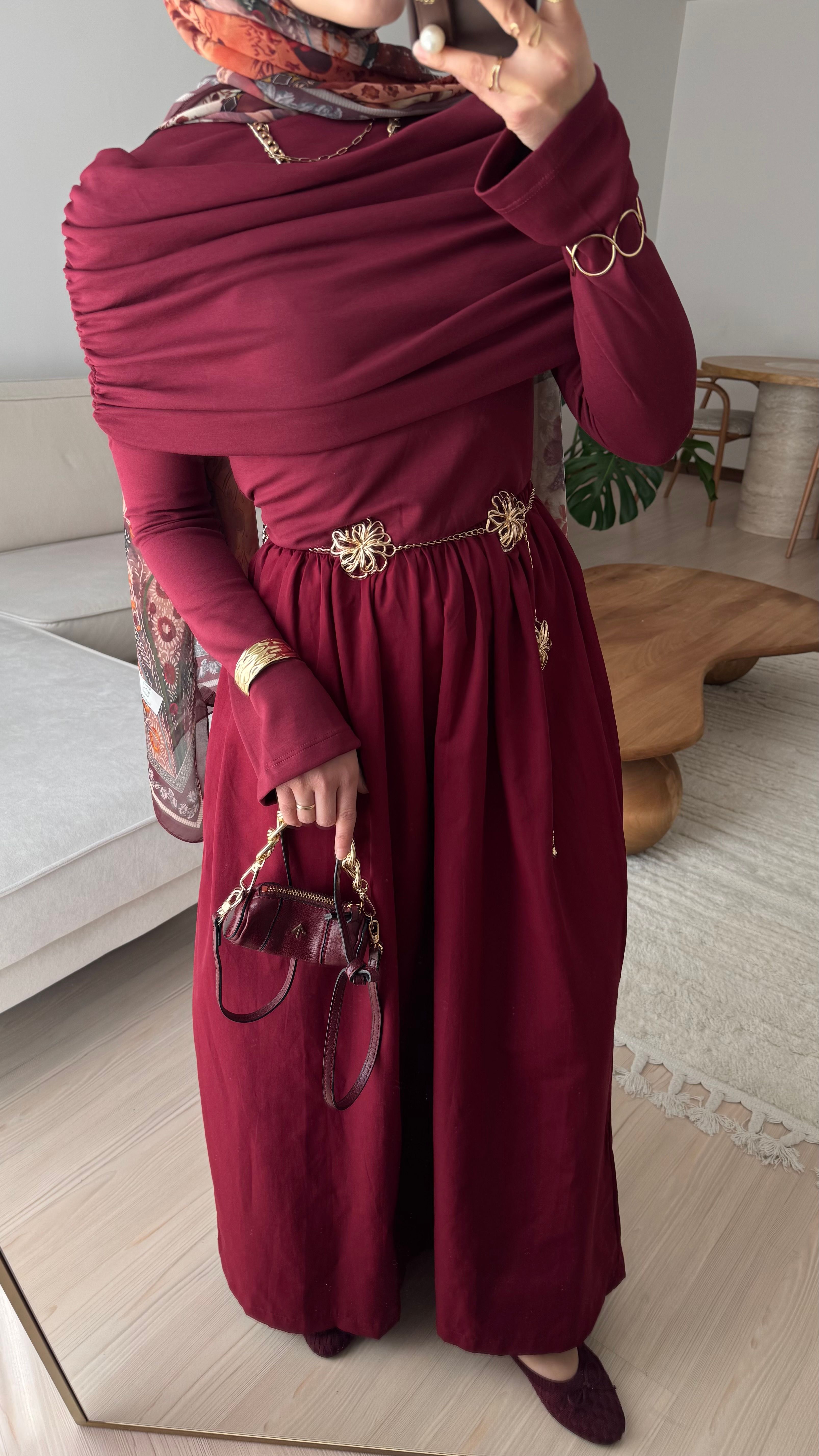 Melda Yaka Detaylı Elbise