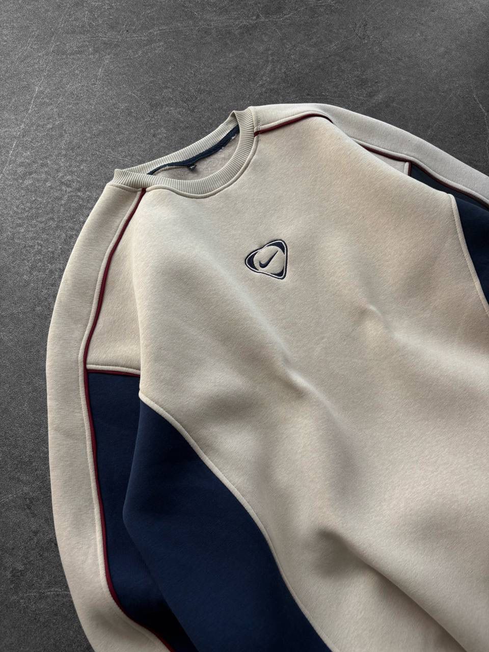 Logo Detay Şardonlu Unisex Sweatshirt