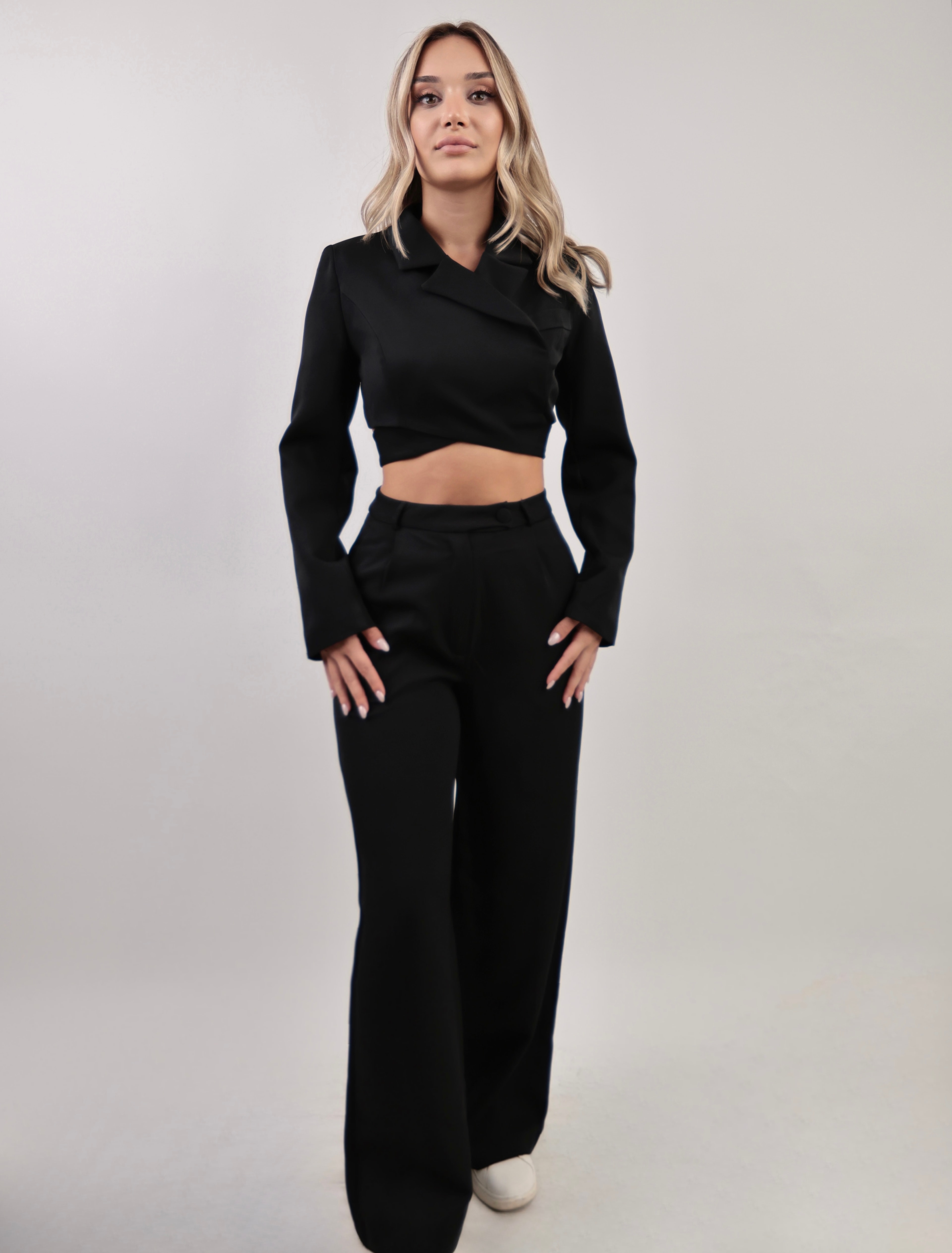 sırt detay crop blazer takım