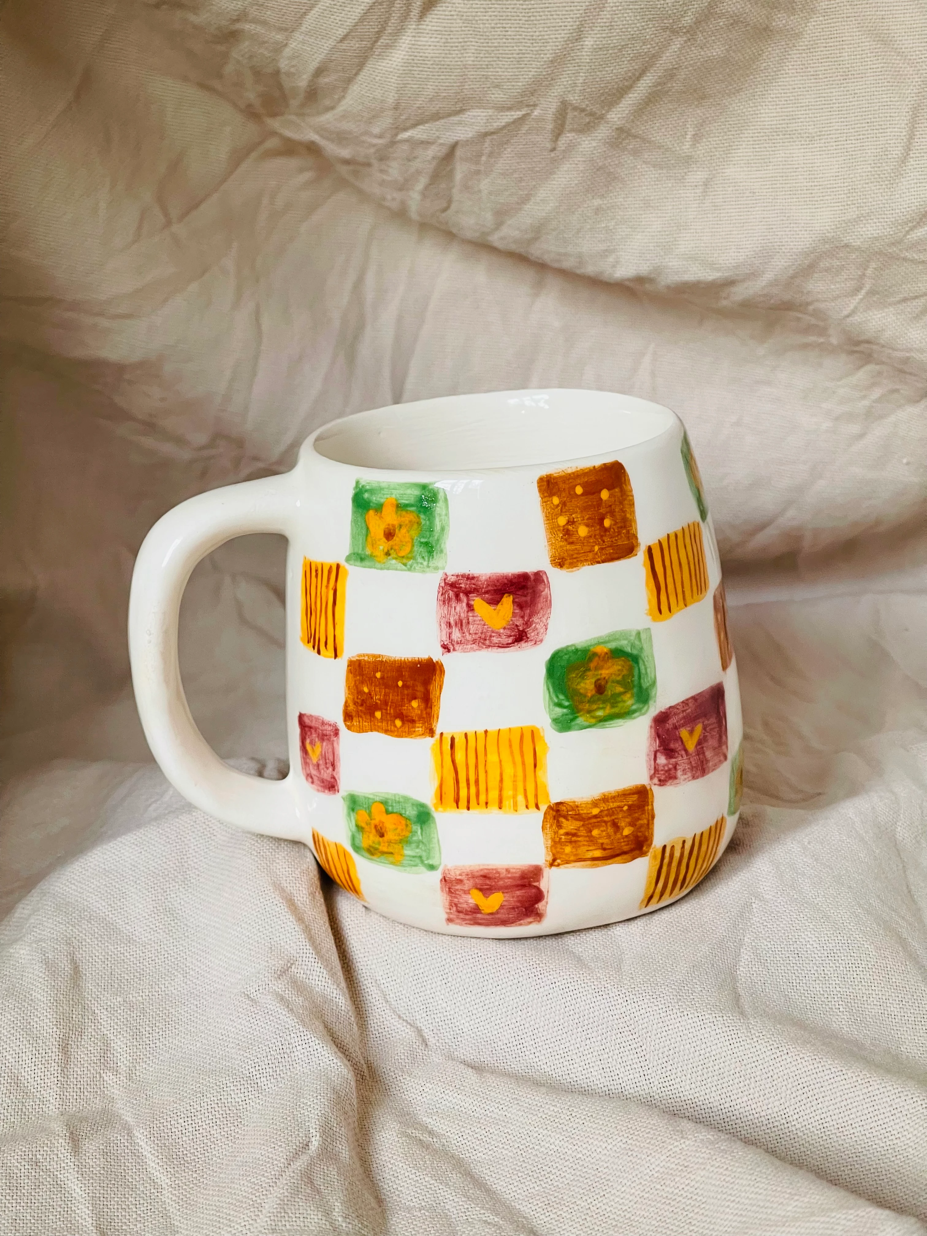 Renkli çiçek kupası 