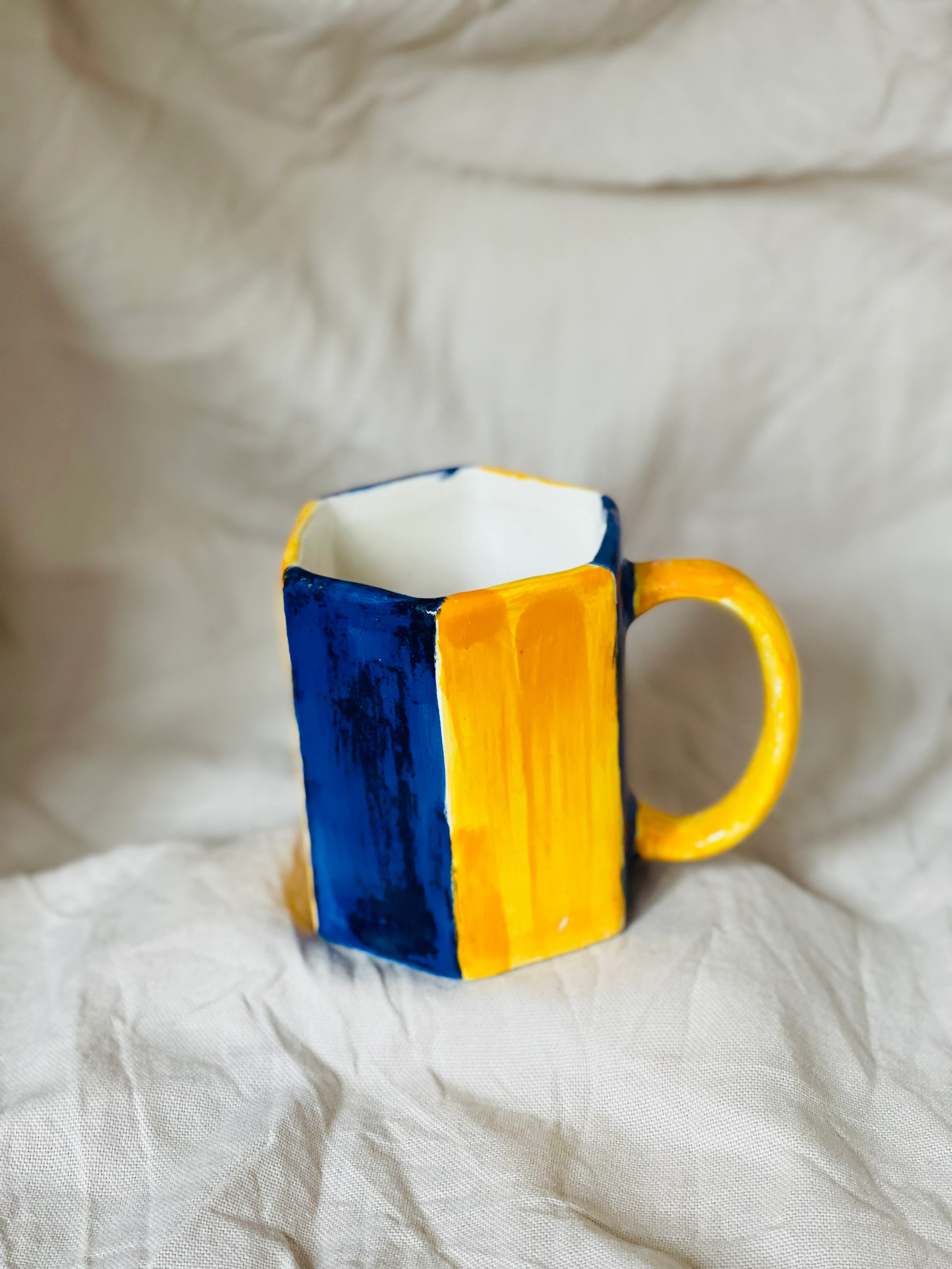 Sarı Laci Altıgen Kupa