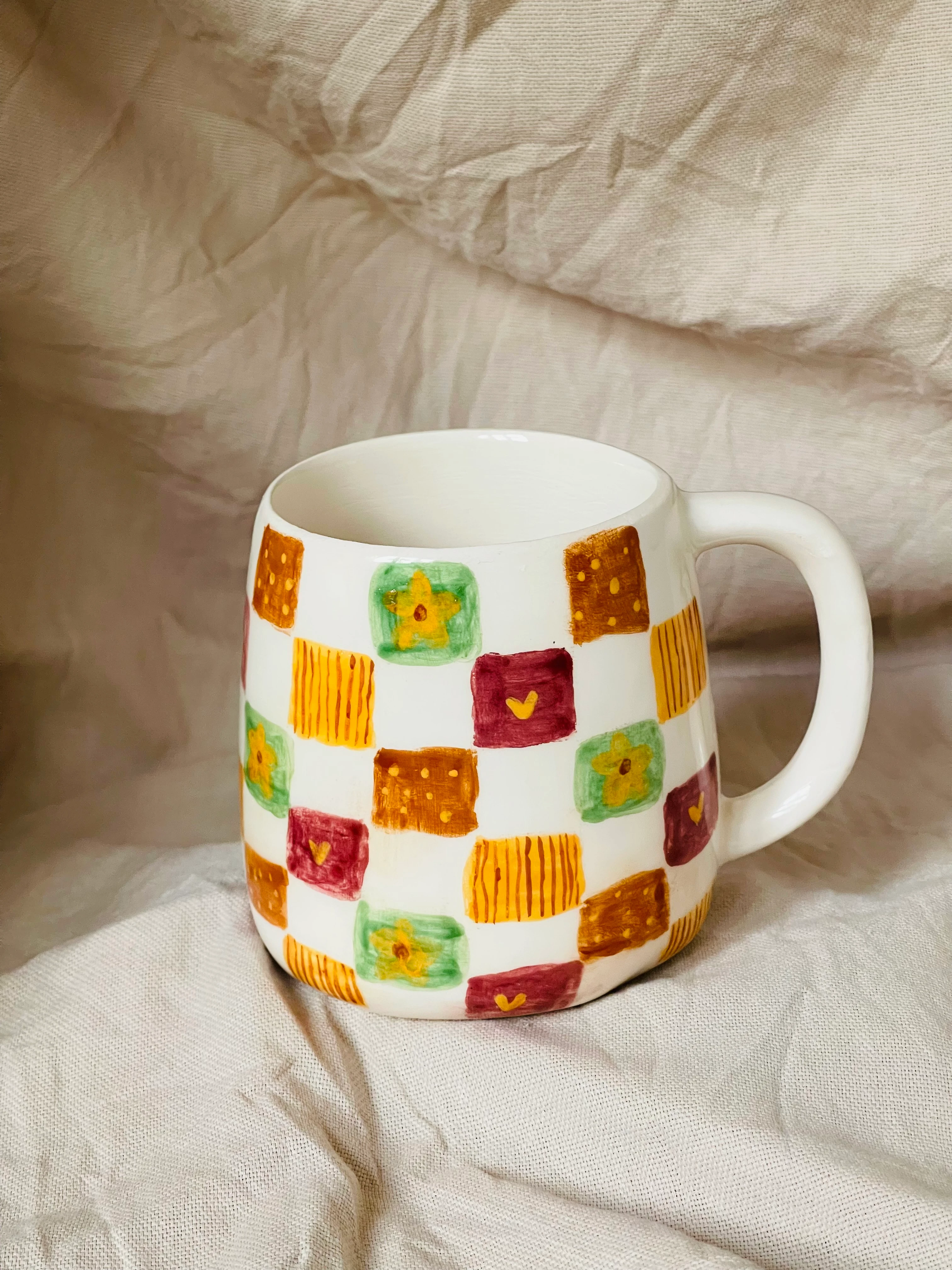 Renkli çiçek kupası 