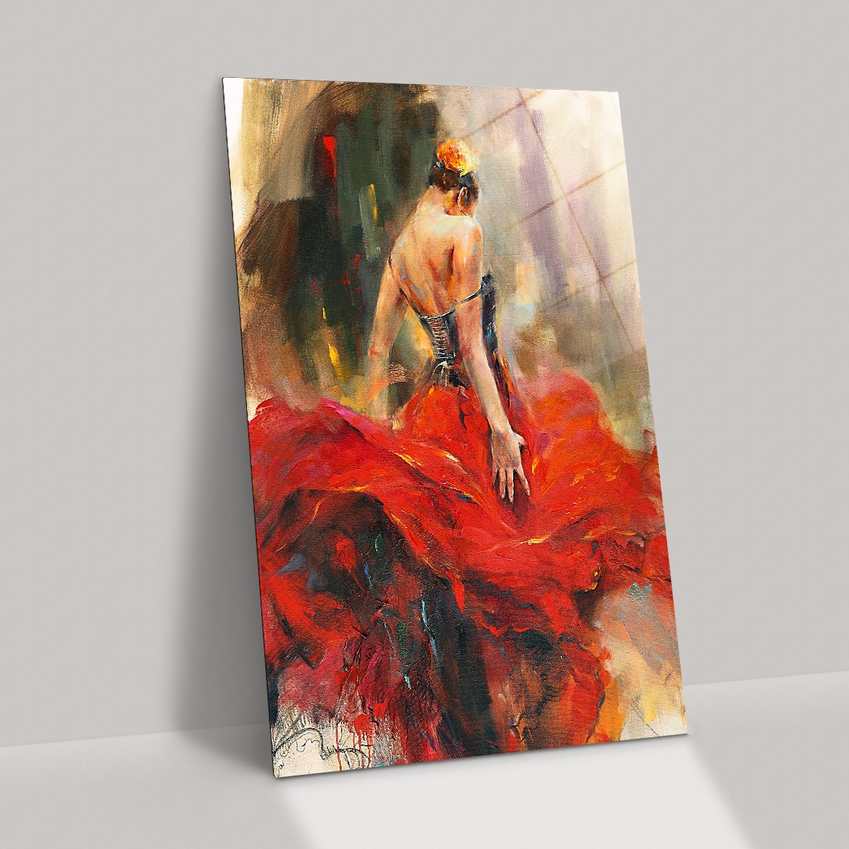 Kırmızı Elbiseli Dansçı Kadın