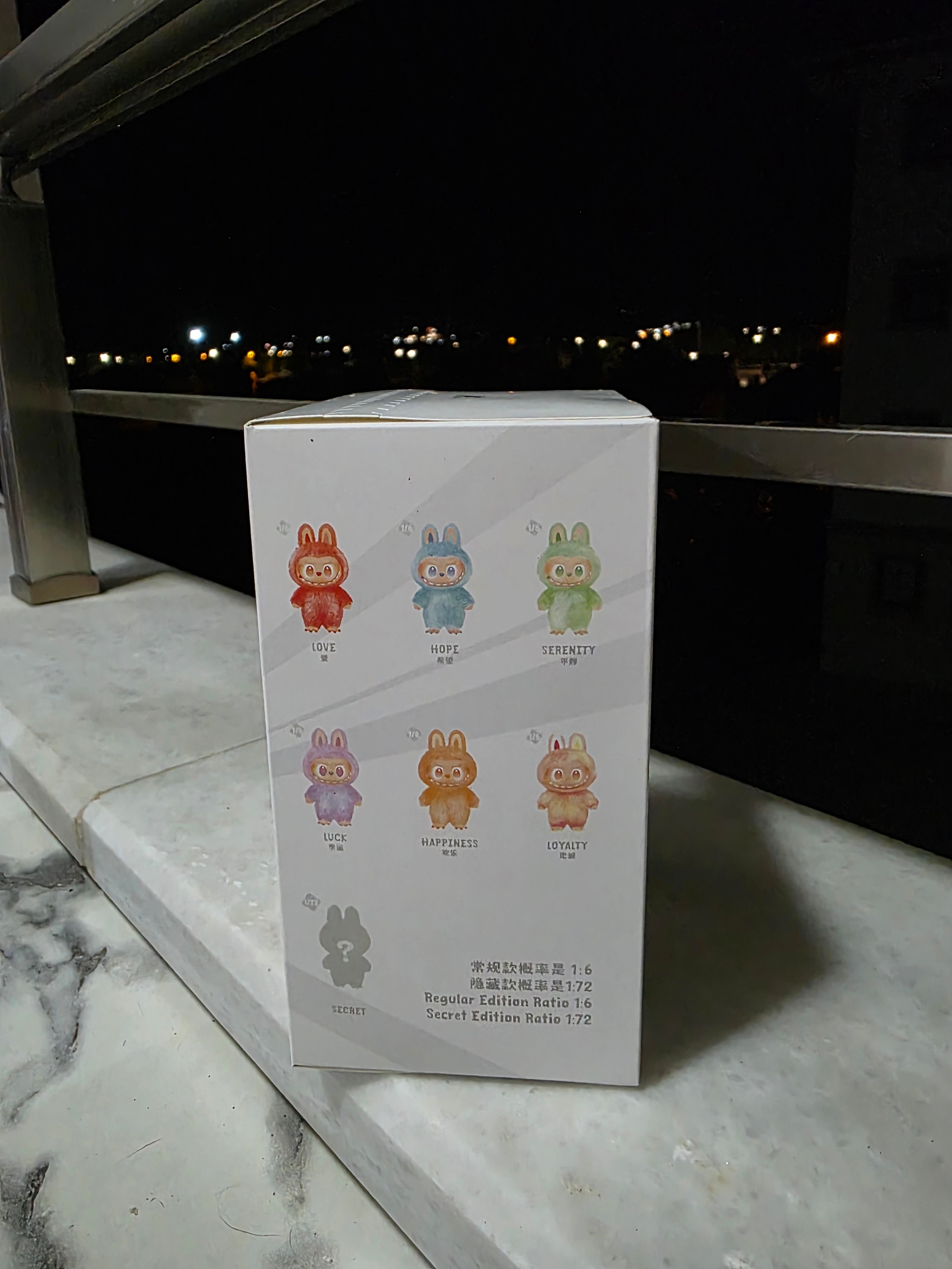 POP MART Big Into Energy Blind Box Koleksiyon Figürü – Sürpriz Kutu— Labubu