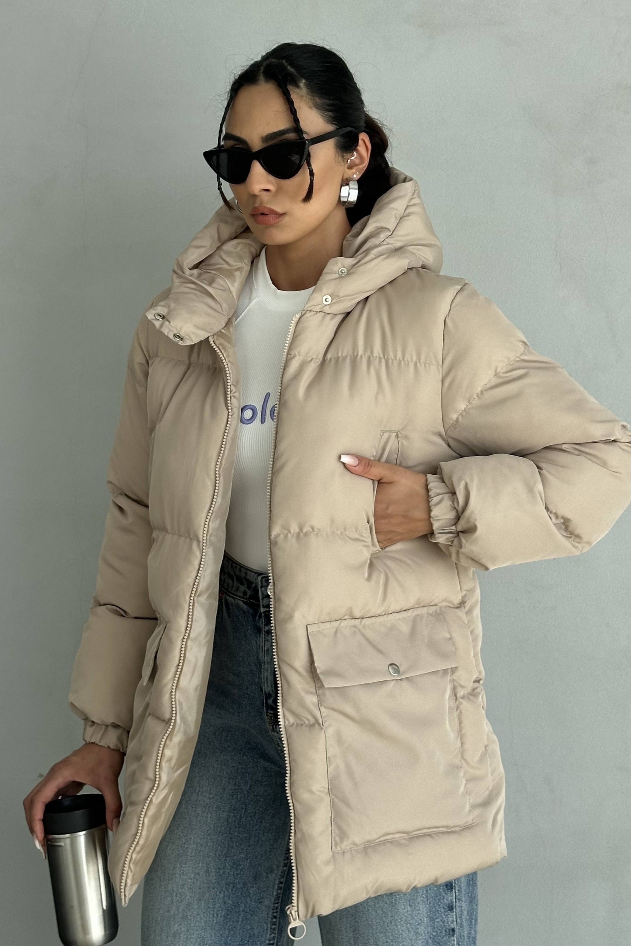 Puffer 4 Cep Detaylı Kapüşonlu Şişme Mont