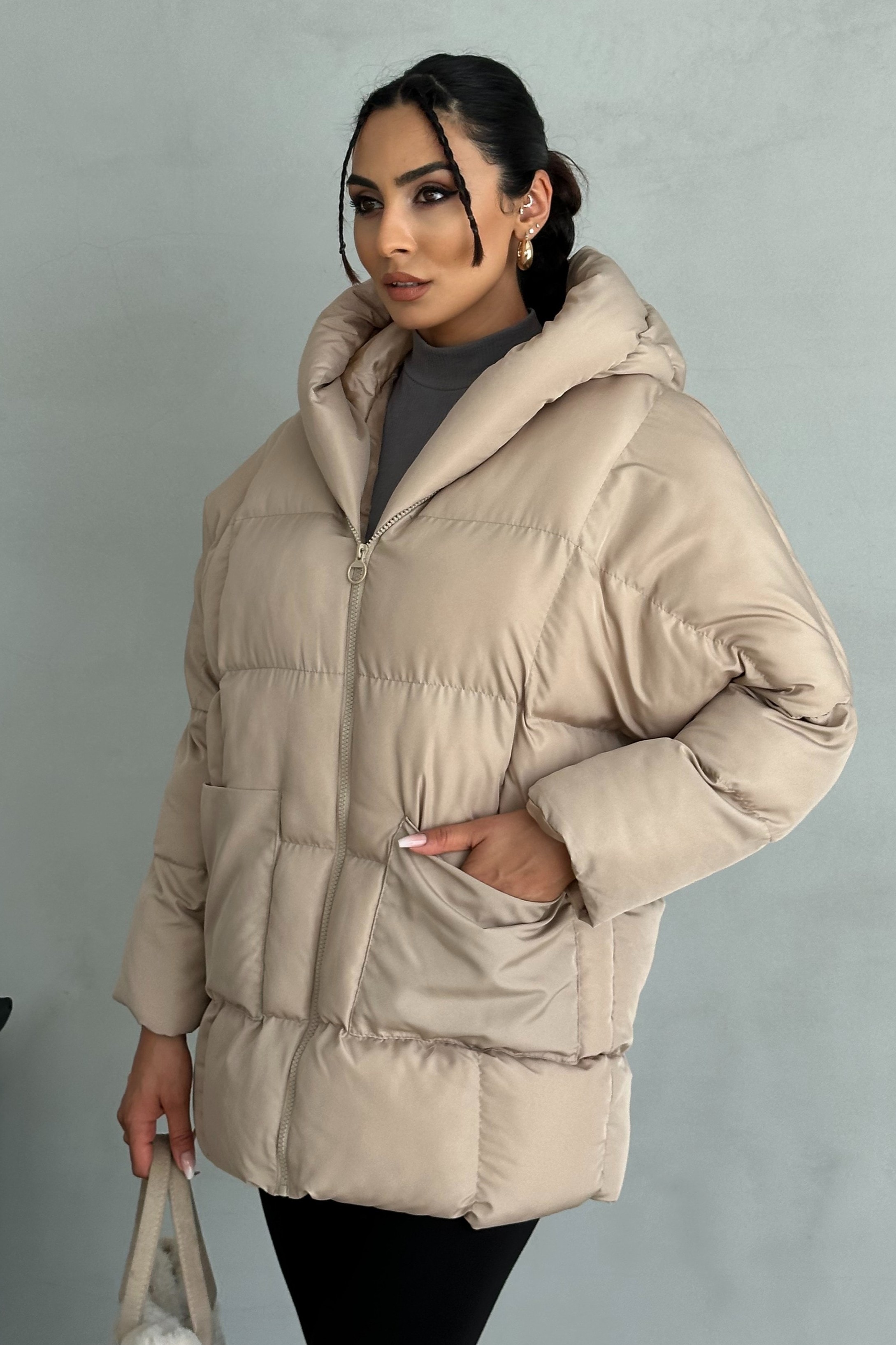 Puffer Kapüşonlu Şişme Yarasa Mont