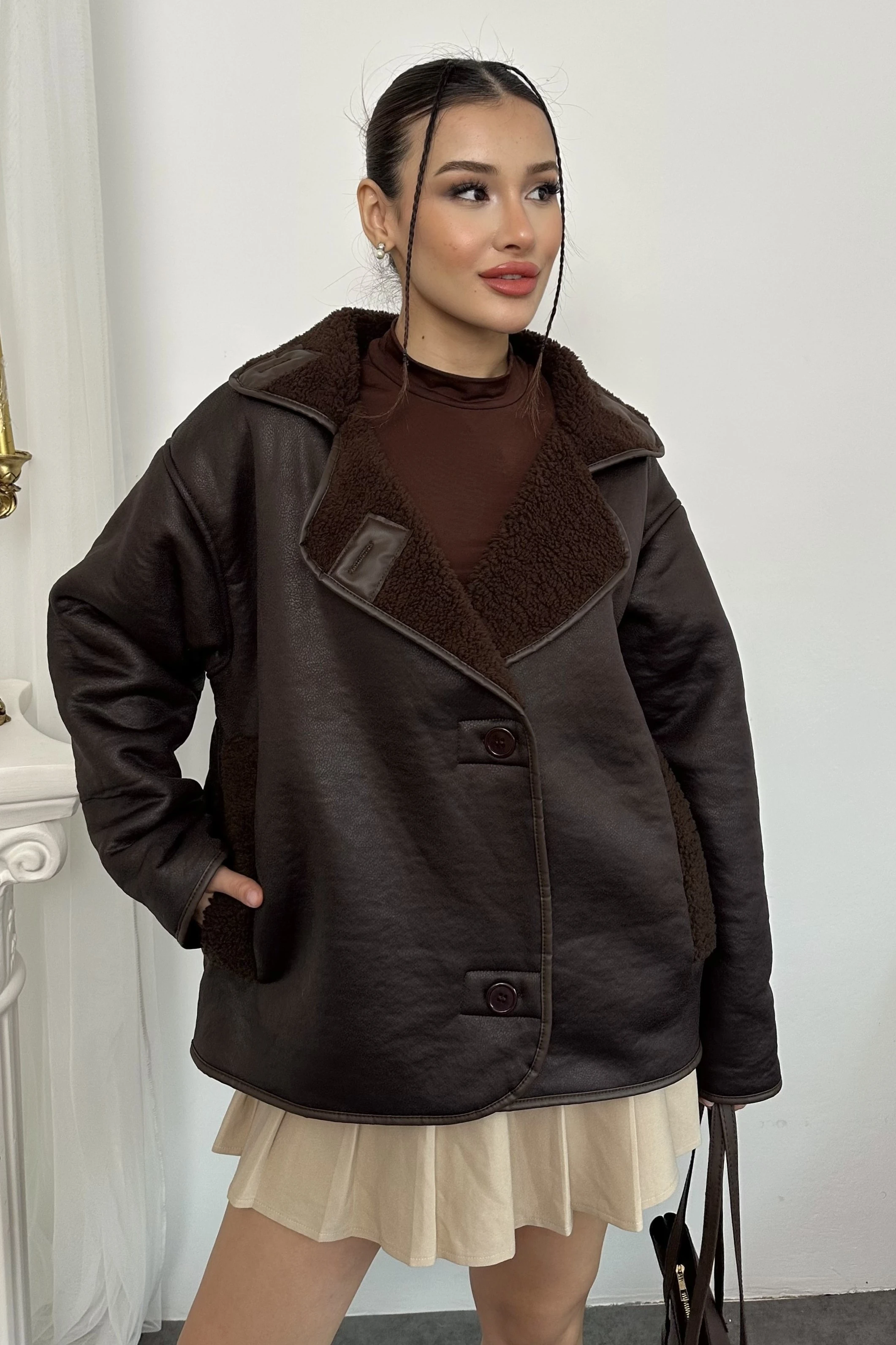 Dokulu İçi Peluşlu Oversize Süet Mont - kahverengi