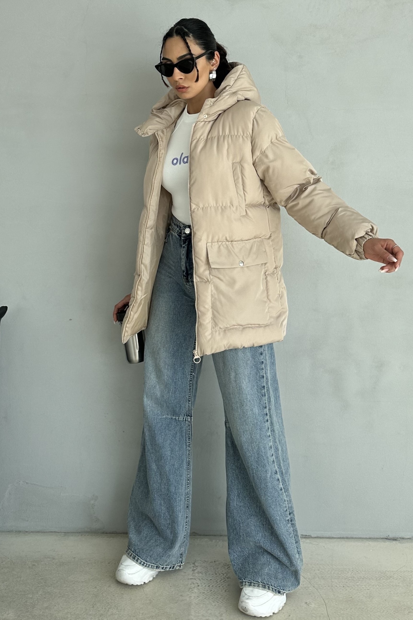 Puffer 4 Cep Detaylı Kapüşonlu Şişme Mont