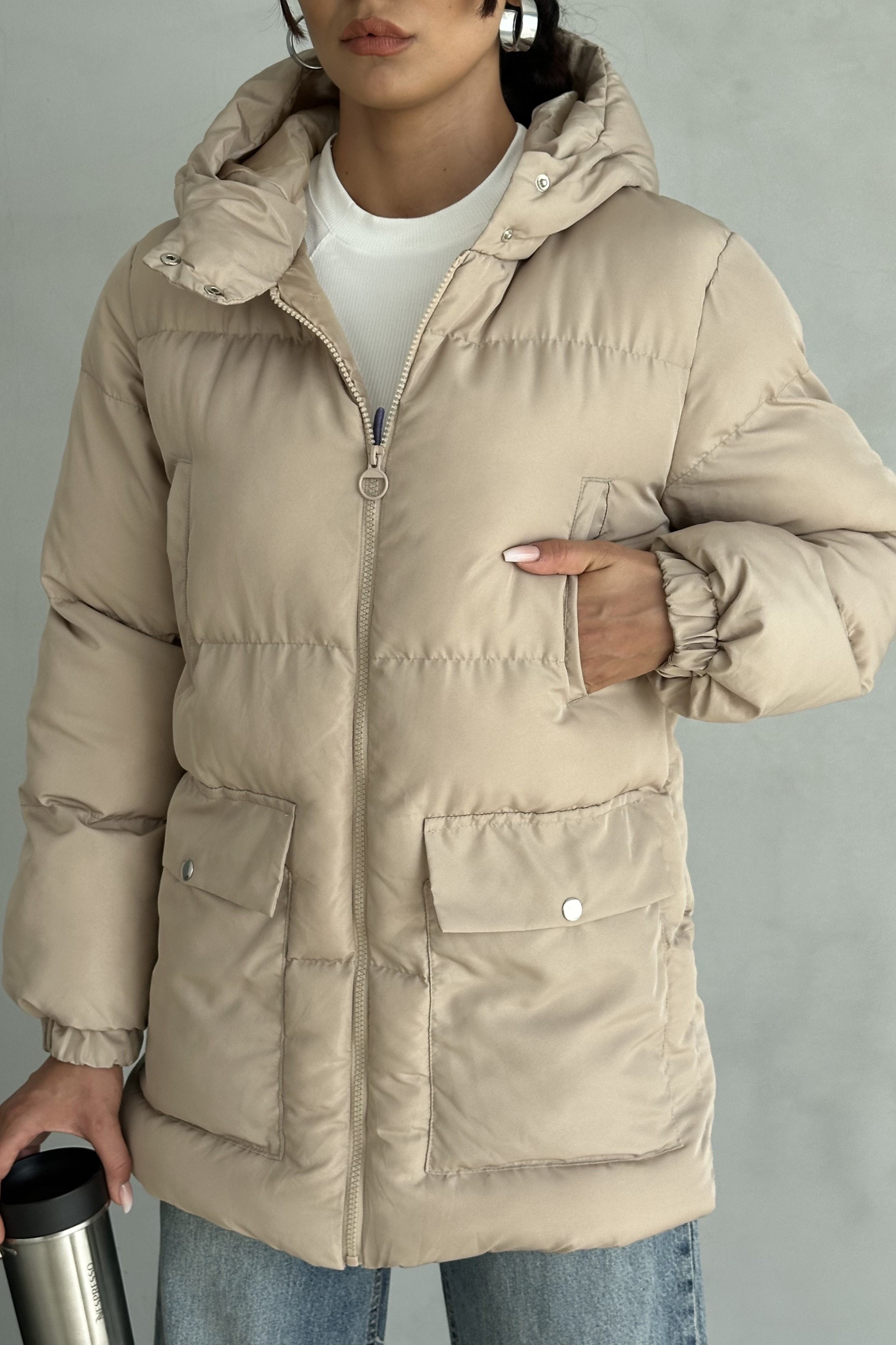 Puffer 4 Cep Detaylı Kapüşonlu Şişme Mont