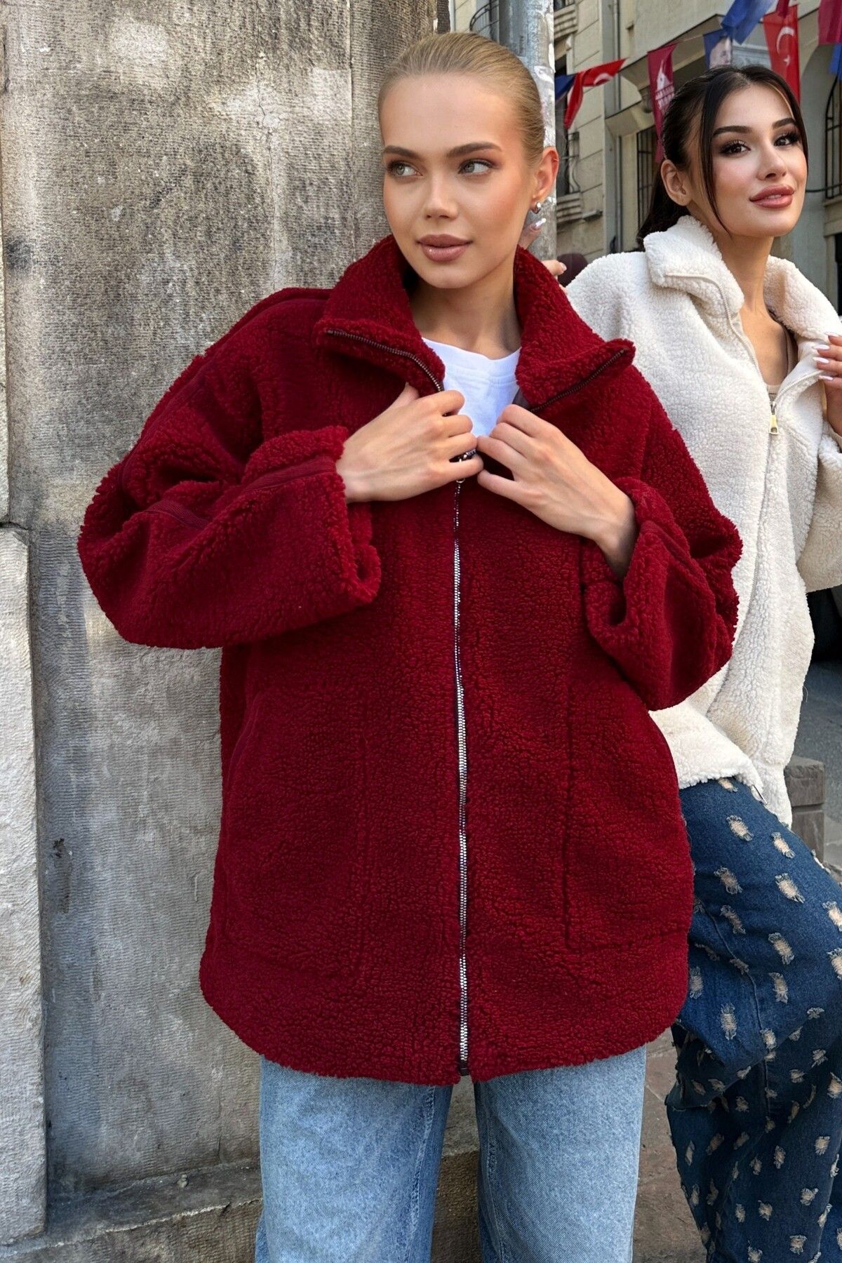 Dik Yakalı Çift Fermuarlı Cepli Kadın Peluş Mont - bordo1