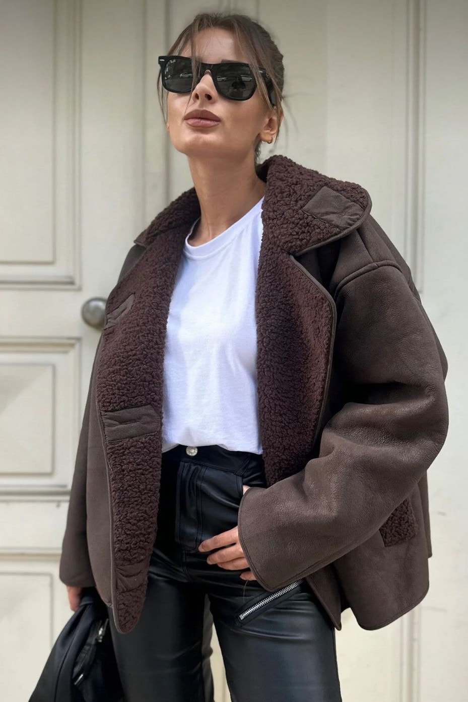 Dokulu İçi Peluşlu Oversize Süet Mont