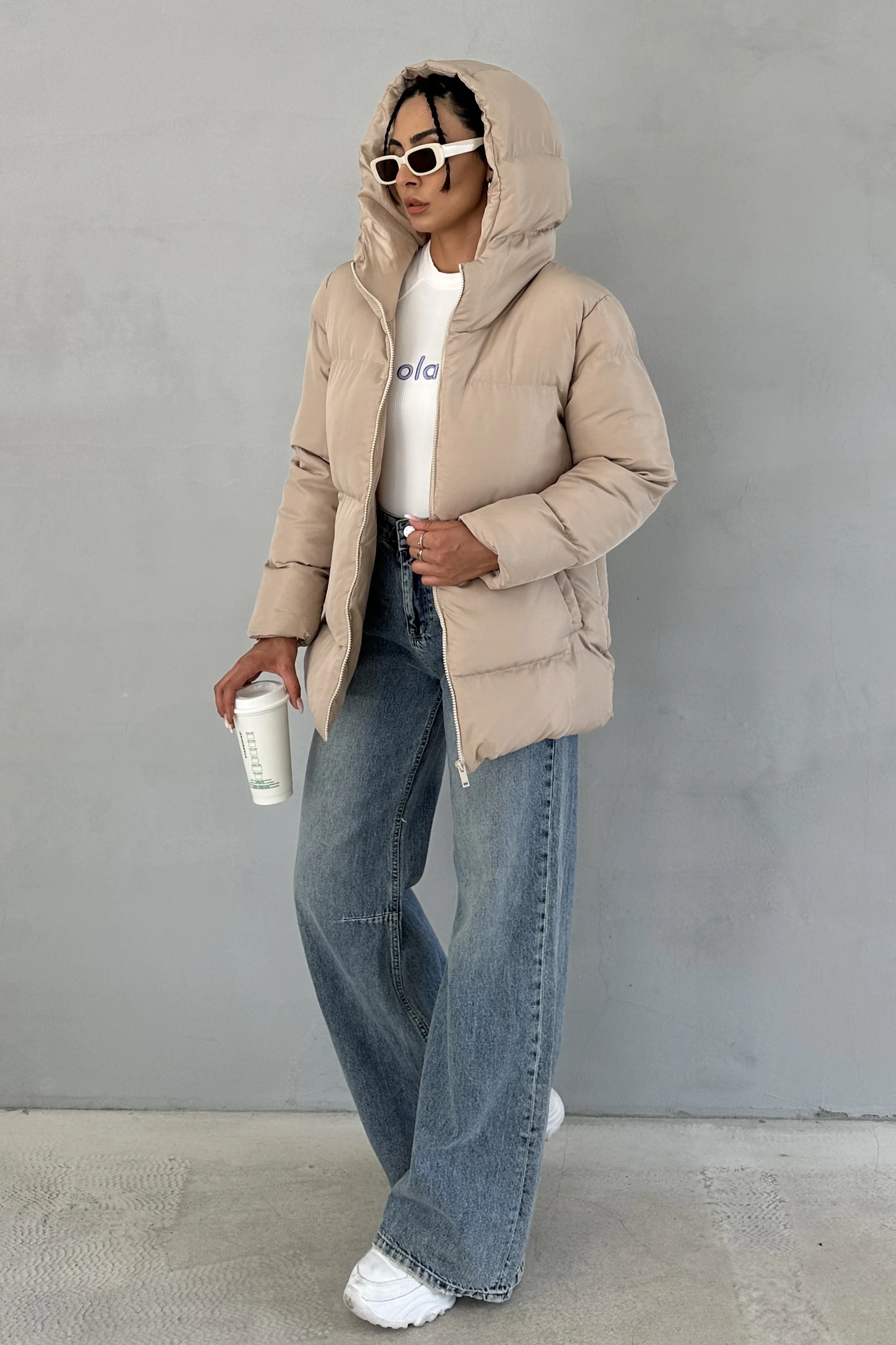 Kadın Kapüşonlu Şişme Mont