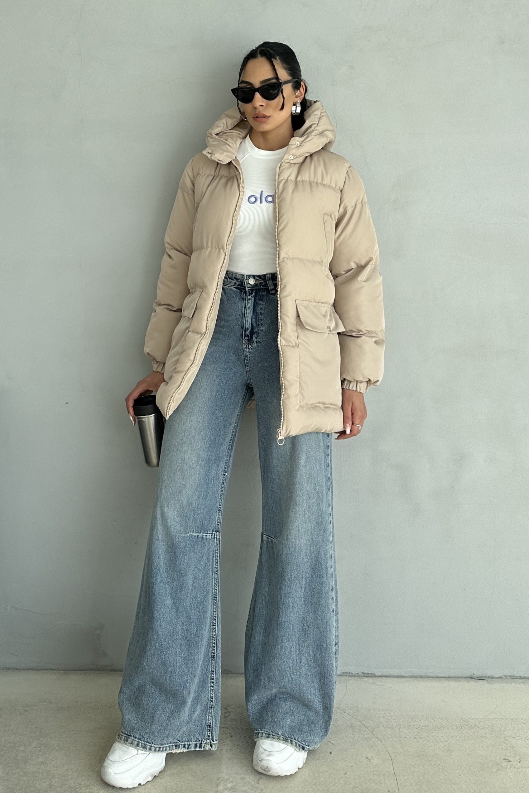 Puffer 4 Cep Detaylı Kapüşonlu Şişme Mont