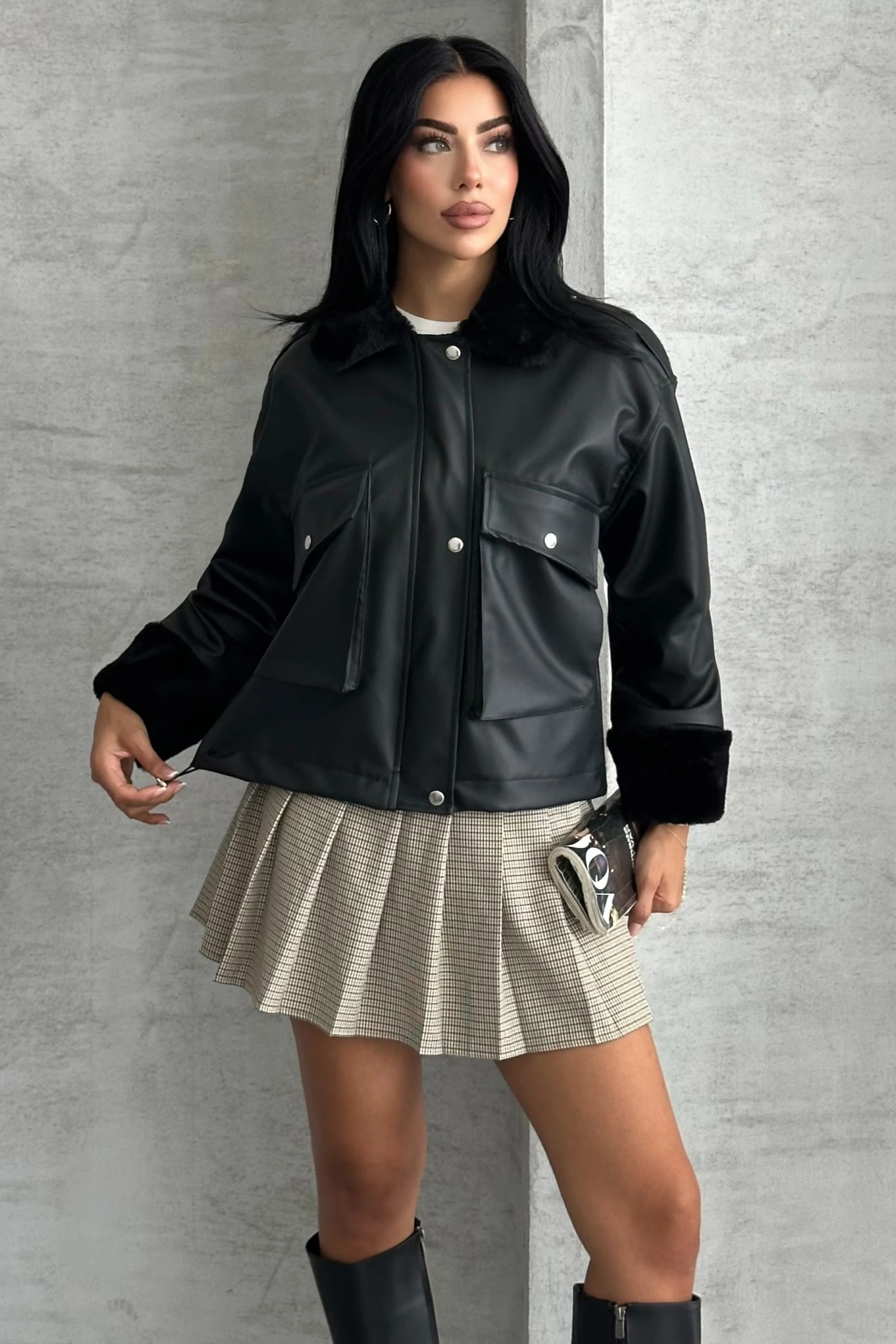 Kadın Kürk Yakalı Biker Deri Ceket | Çift Cepli, Soğuk Geçirmez, Kışlık Suni Deri Mont