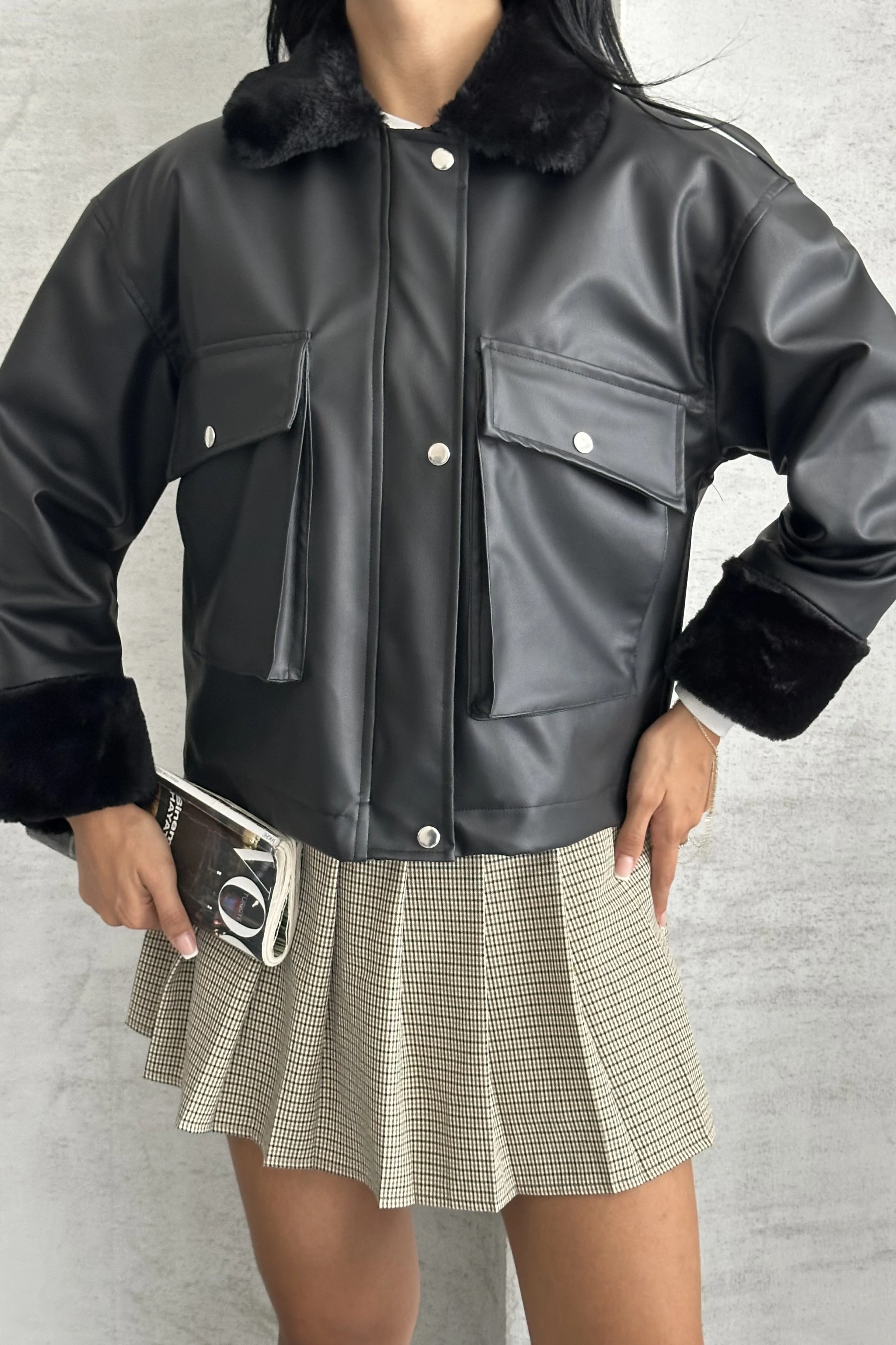 Kadın Kürk Yakalı Biker Deri Ceket | Çift Cepli, Soğuk Geçirmez, Kışlık Suni Deri Mont