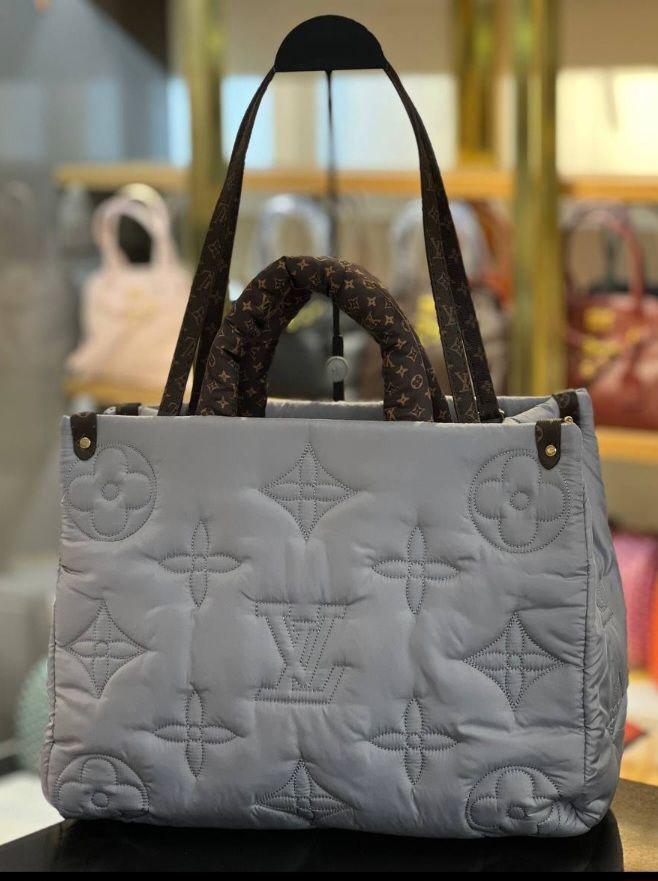 L'uıs V'ıtton Puf (beyaz)