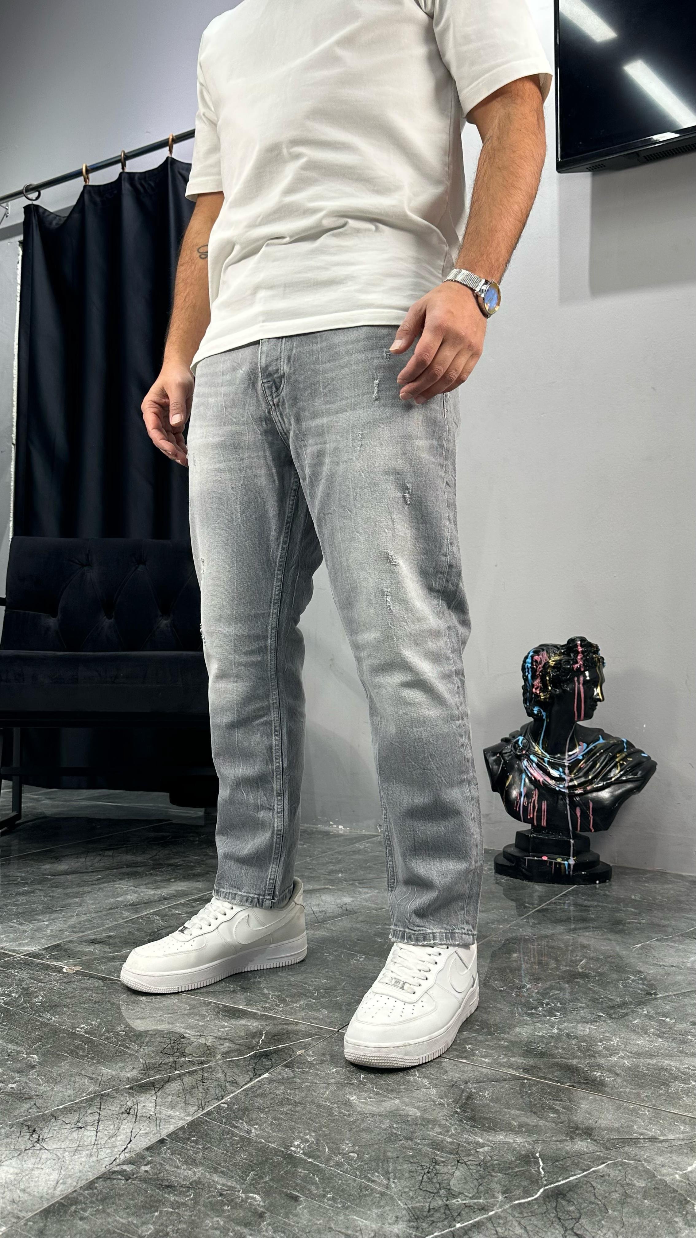 Lazer Detaylı Regular Jean