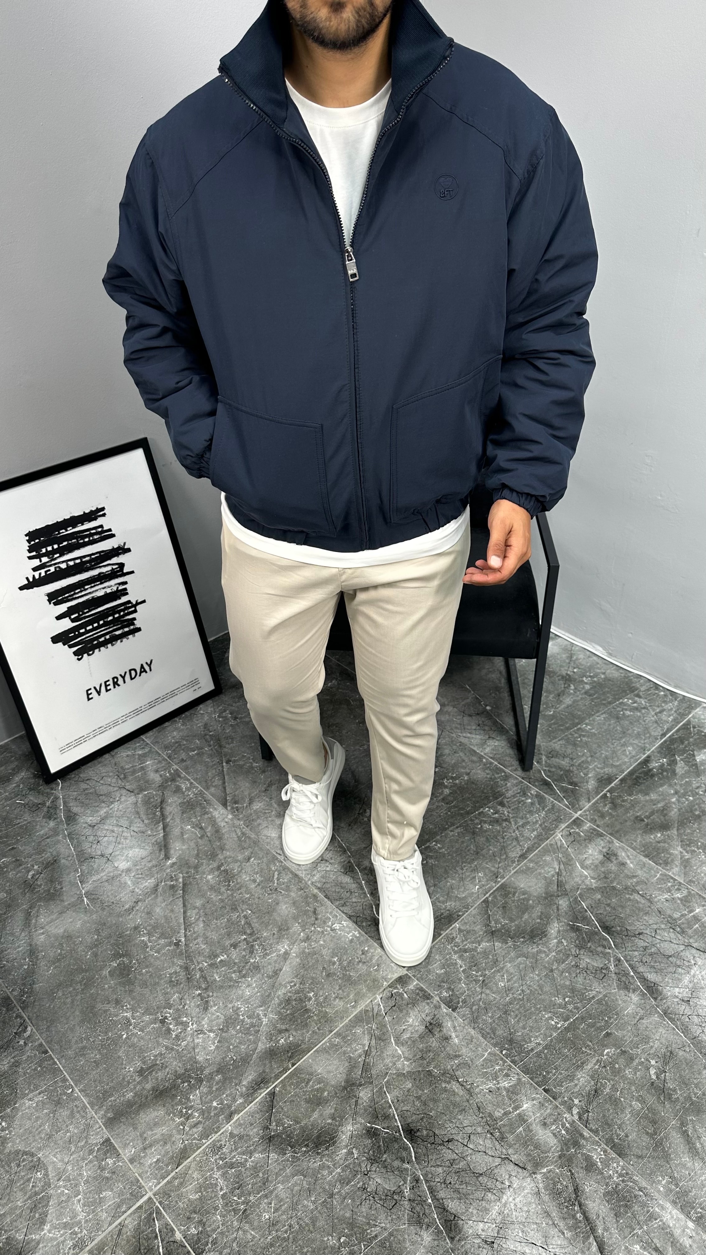 Kapitoneli Bomber Mont