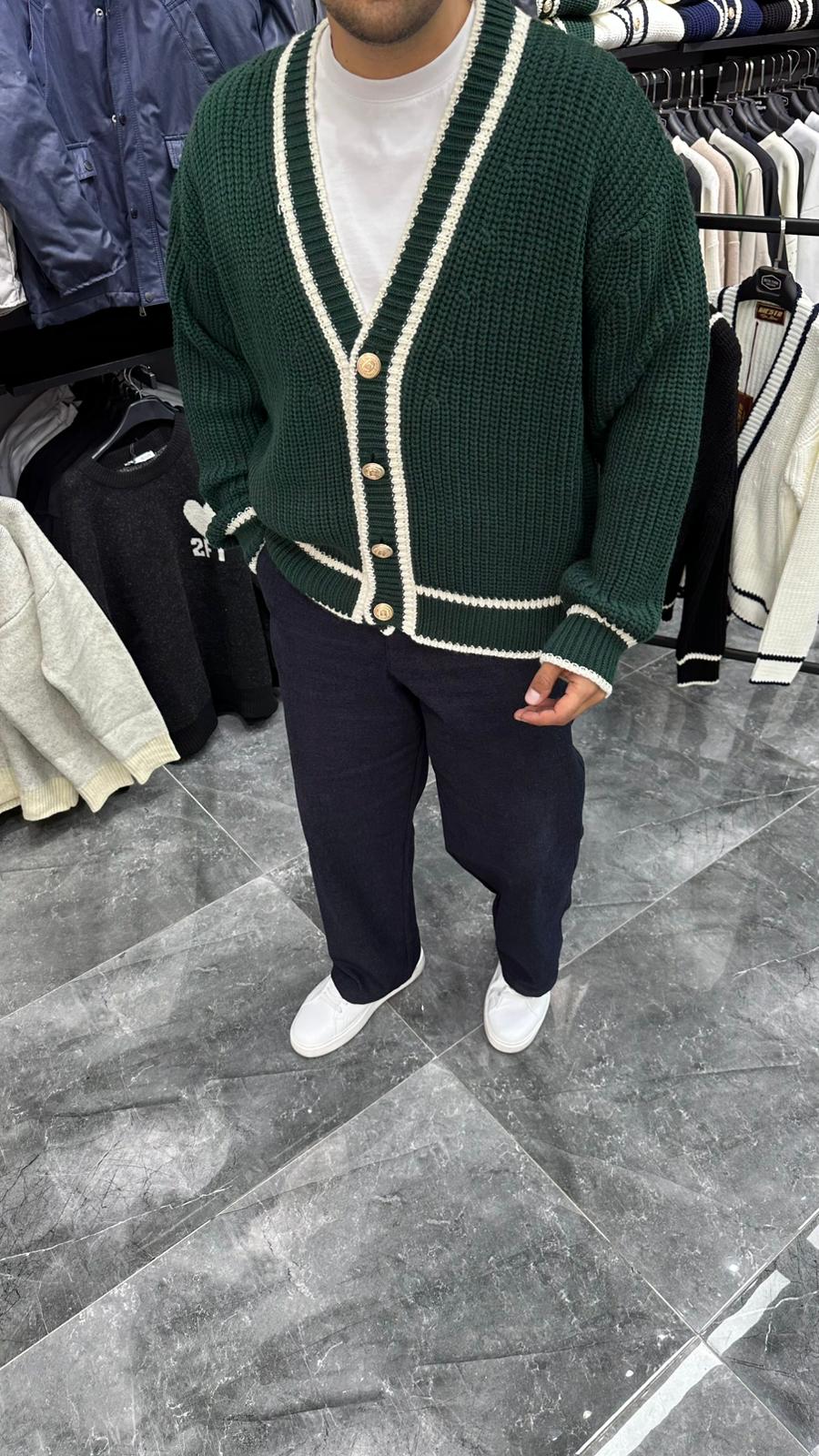 GG Örme Düğmeli Triko