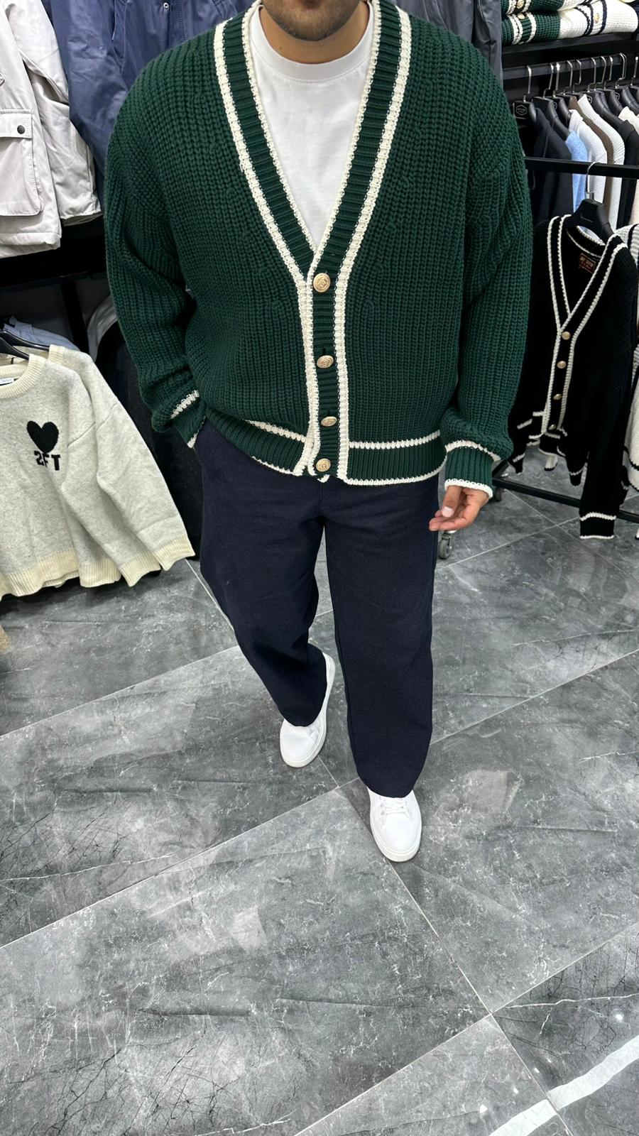 GG Örme Düğmeli Triko