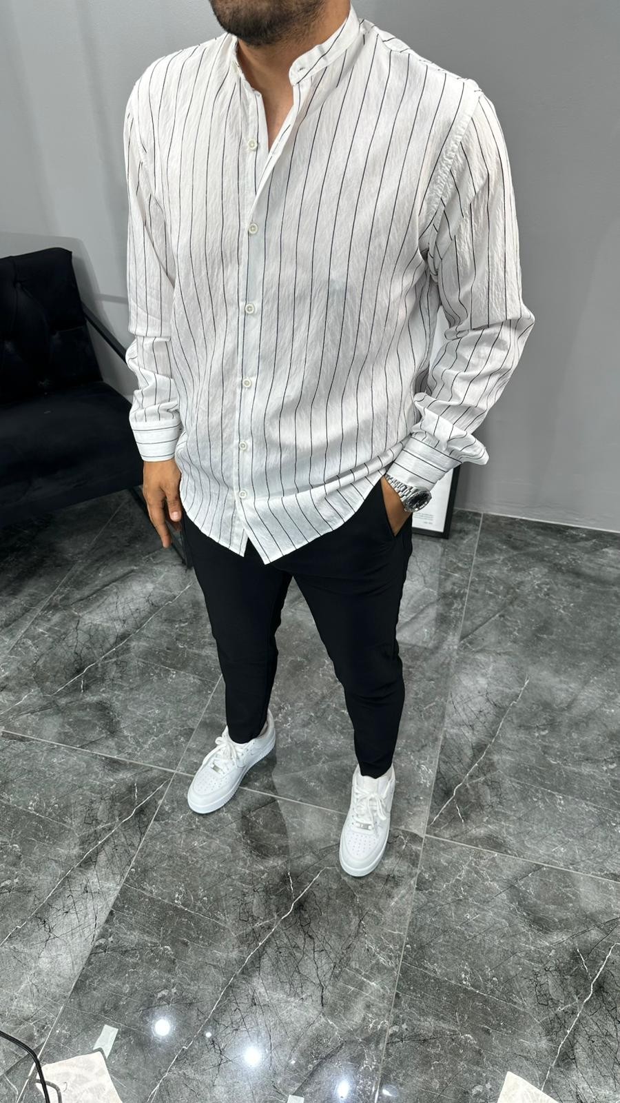Hakim Yaka Çizgili Gömlek