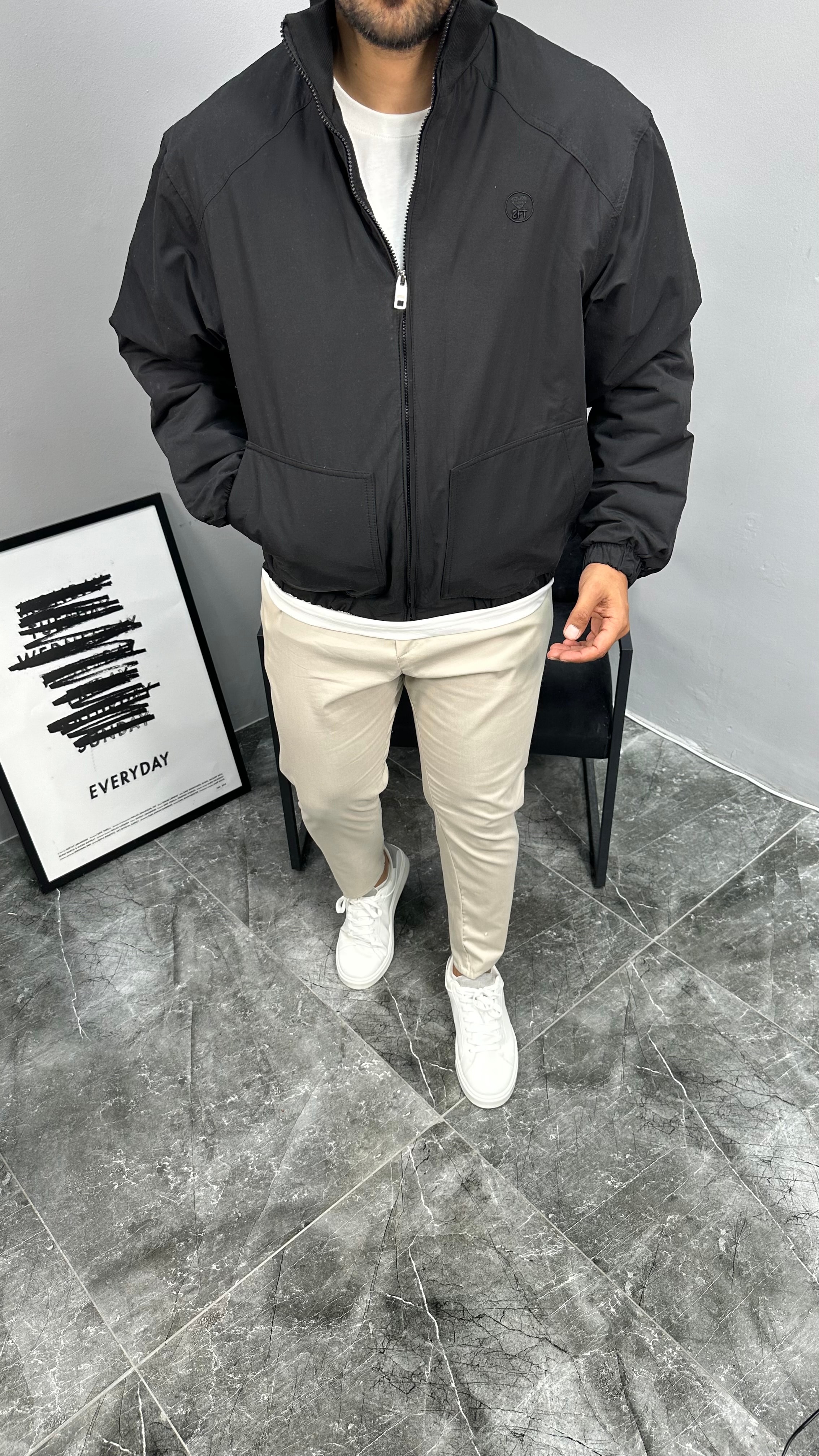 Kapitoneli Bomber Mont