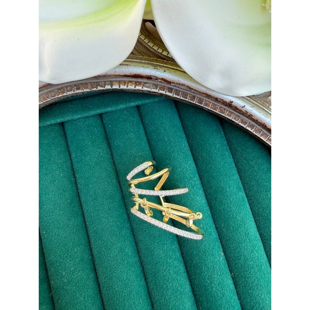Multiplo Earcuff