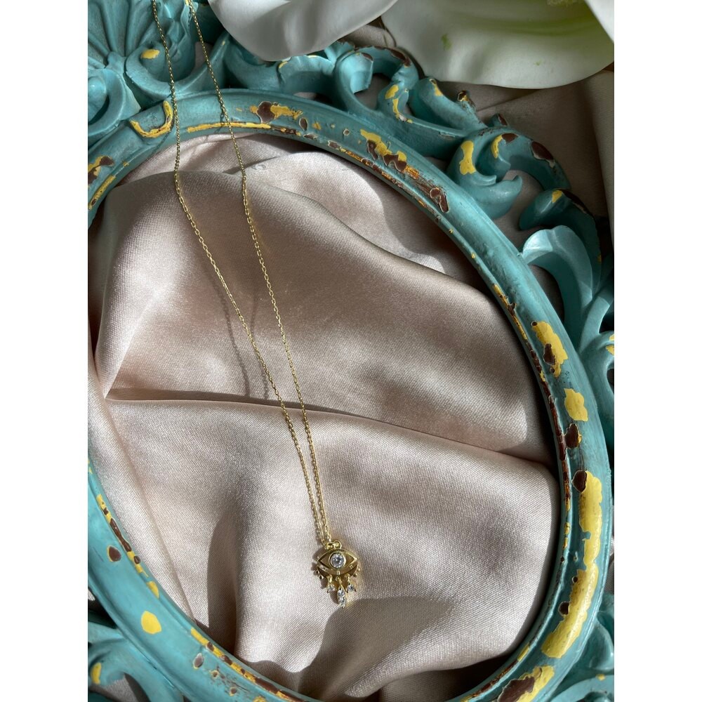 Eye Necklace