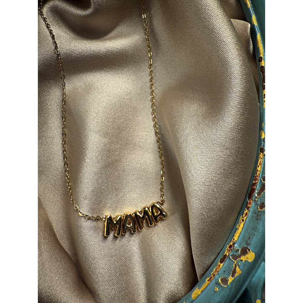 Mama Necklace
