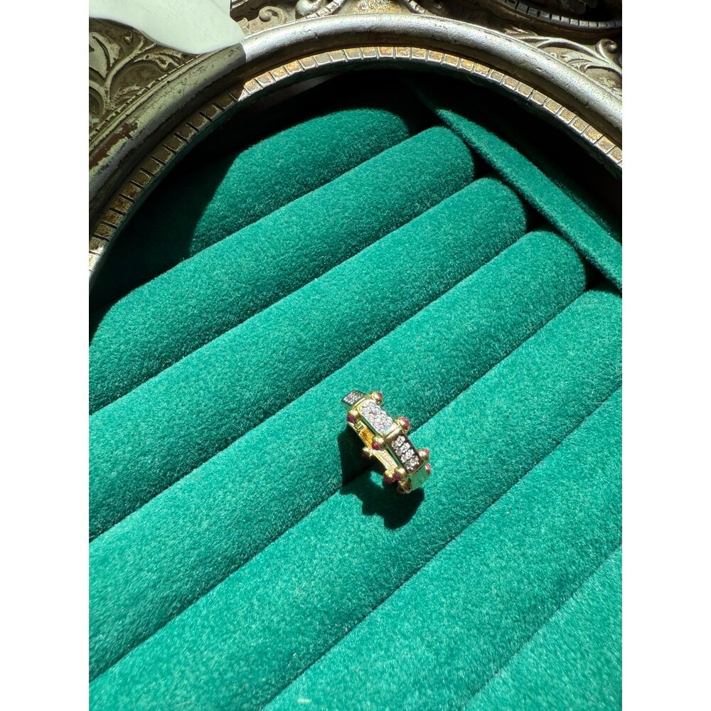 Basel Earcuff
