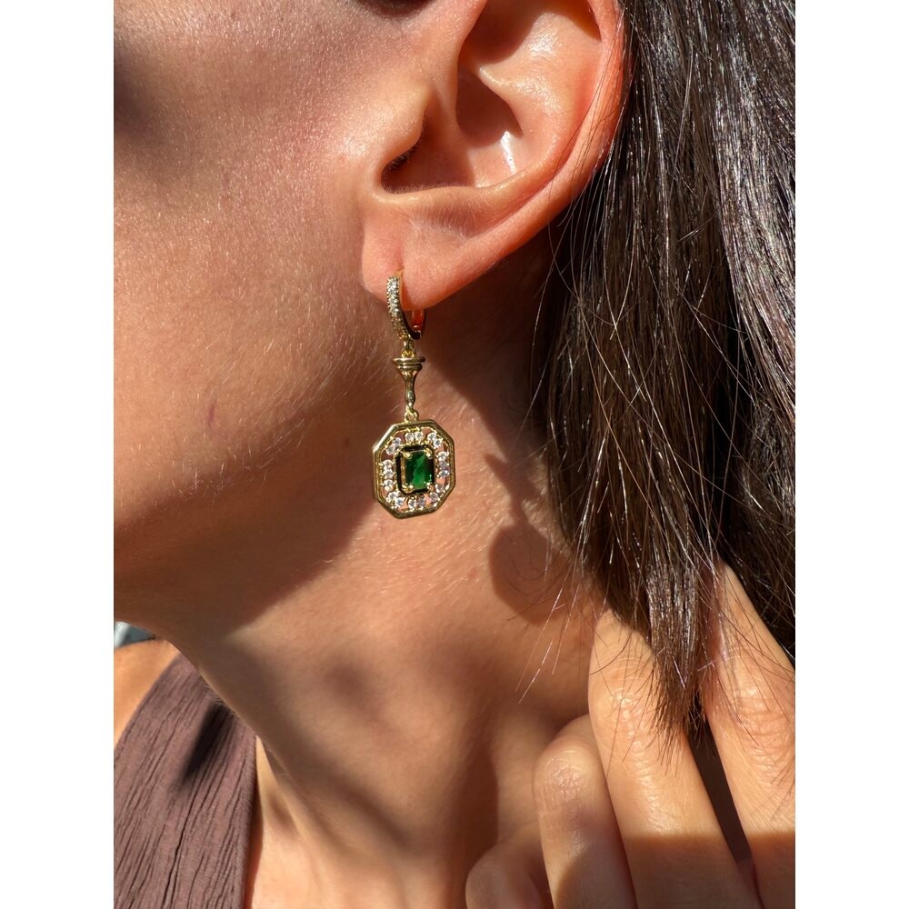Helly Earring