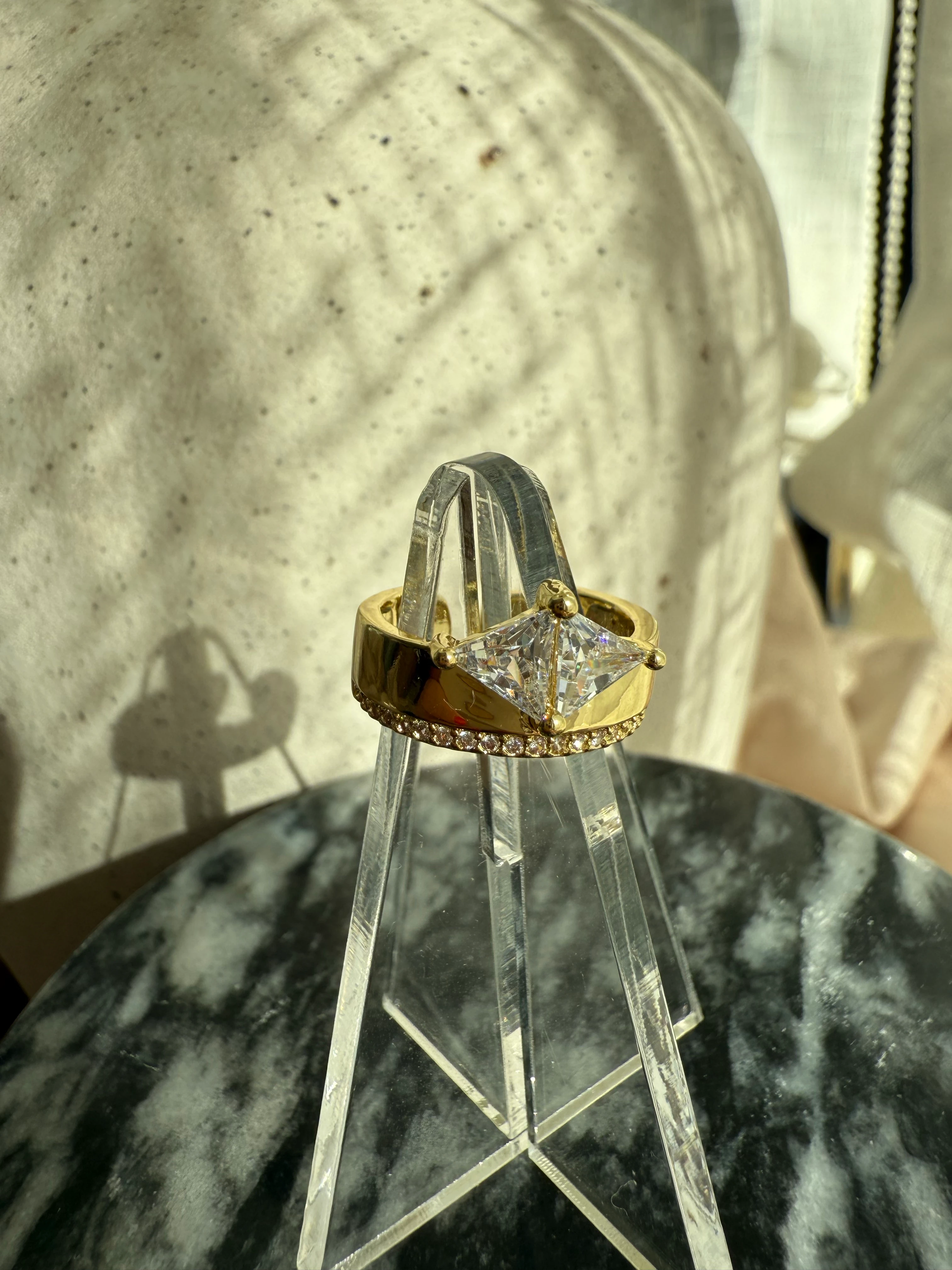 Flavio (Serçe Parmak)