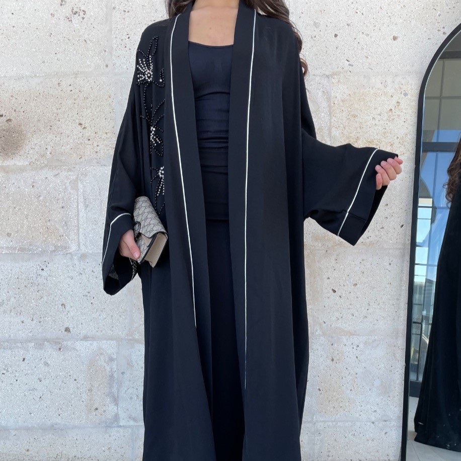 Taş detaylı abaya