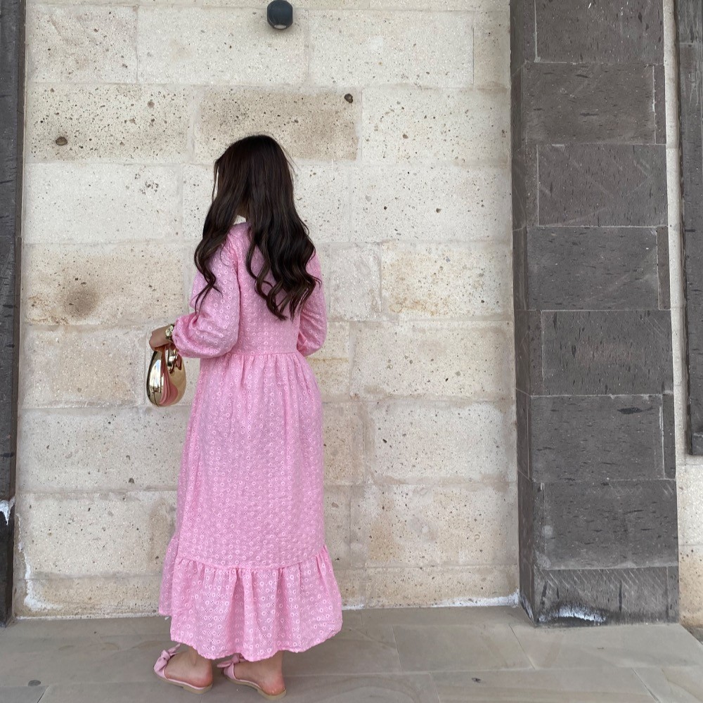 Dantel detayli elbise - Pembe