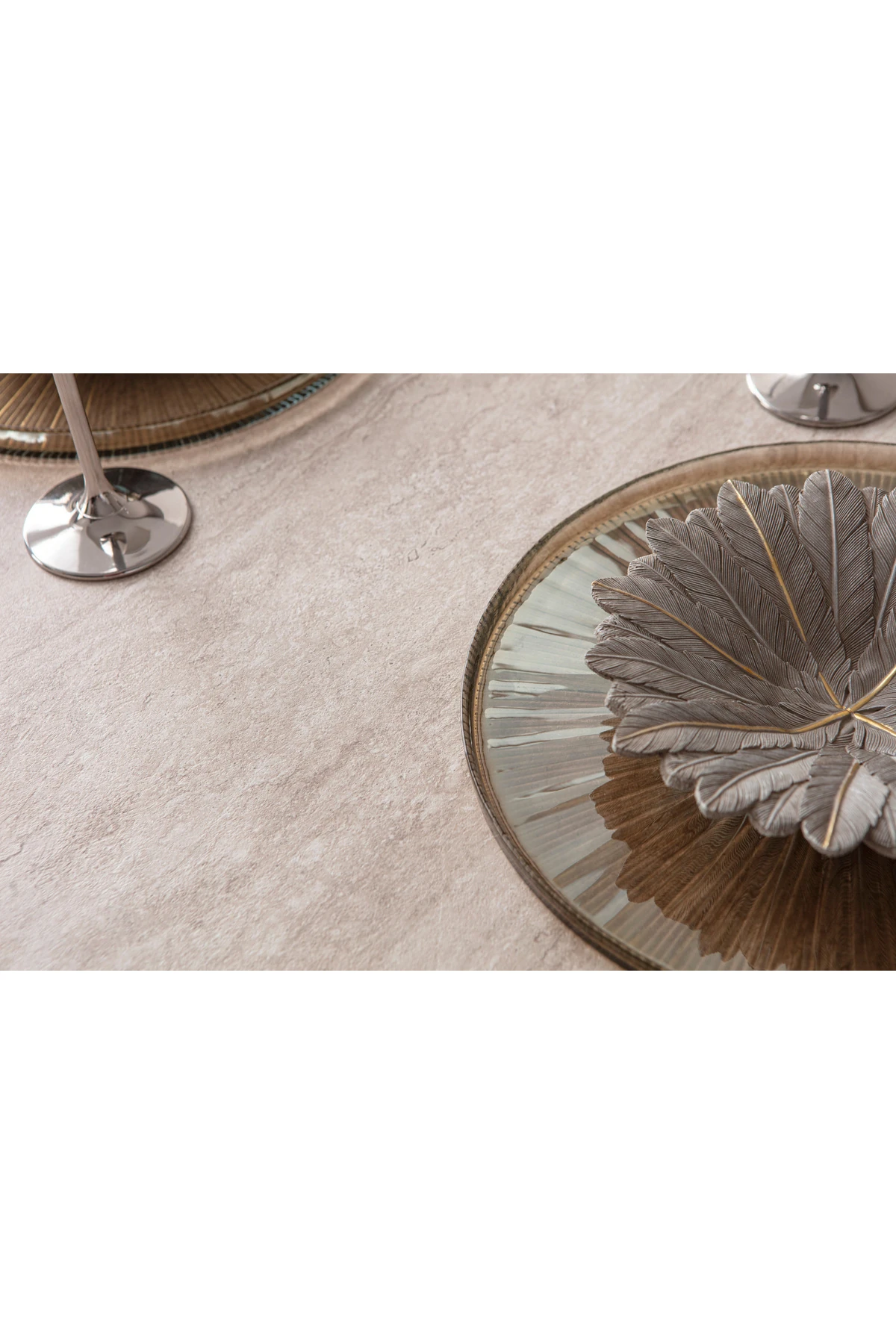 Traverten 2 Sandalyeli Yuvarlak Masa Takımı