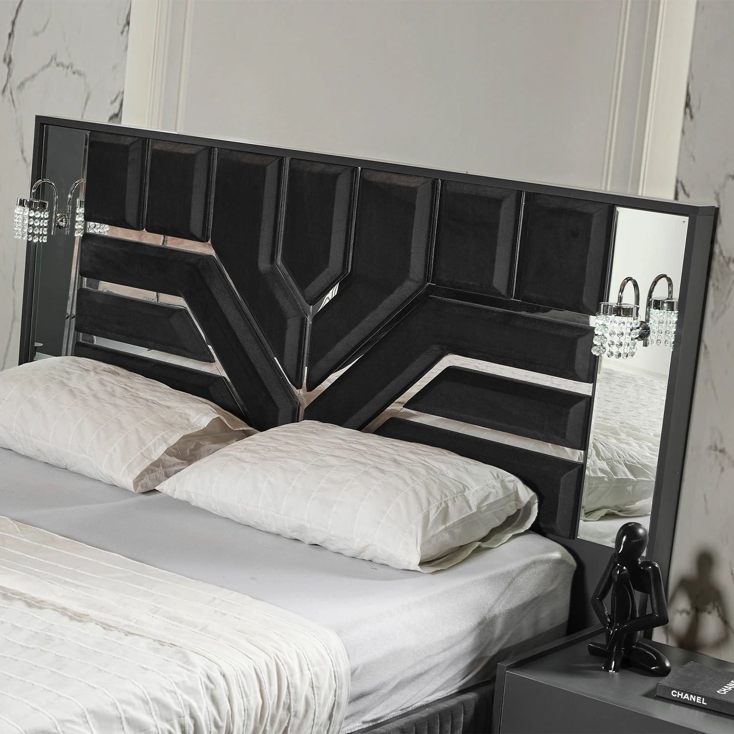 Roma Benchli Bazalı Karyola