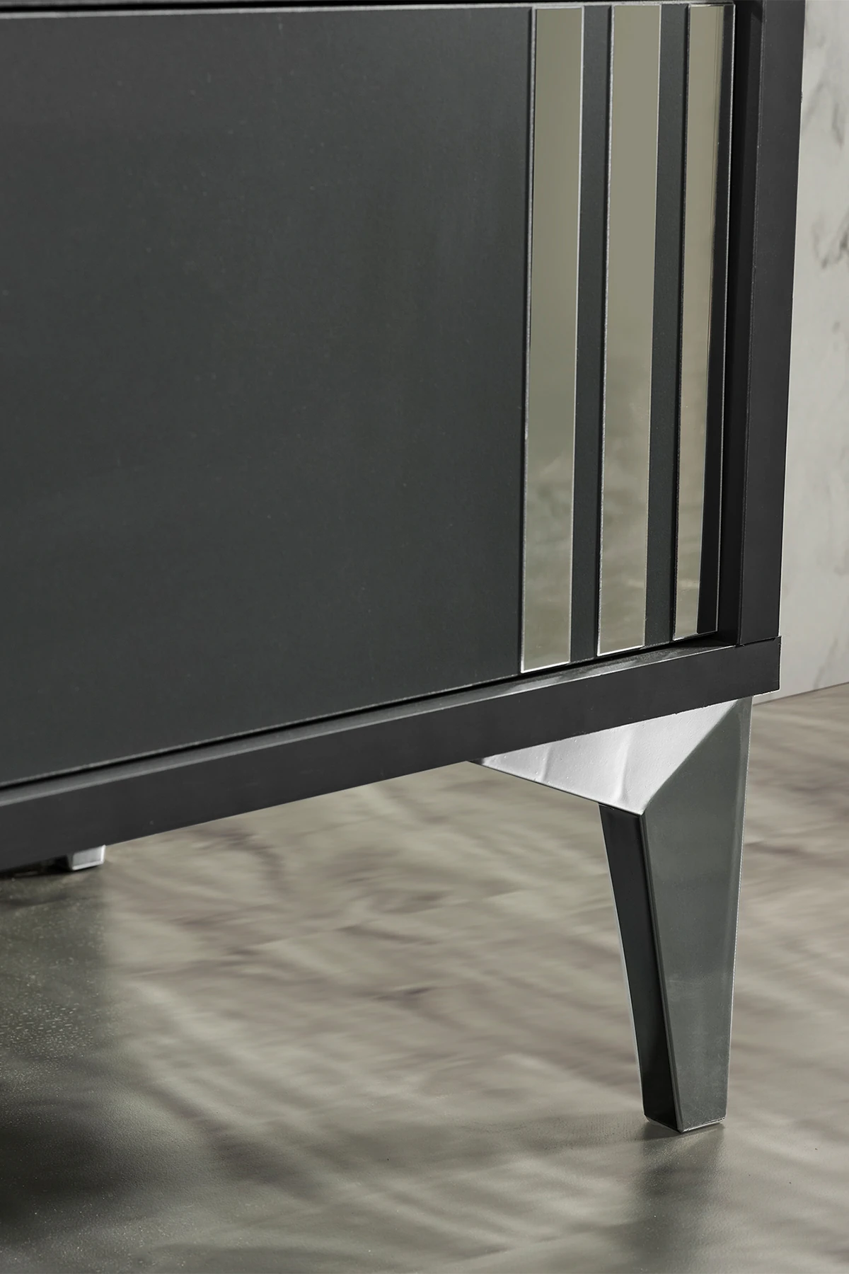 Roma 3 Çekmeceli Komodin