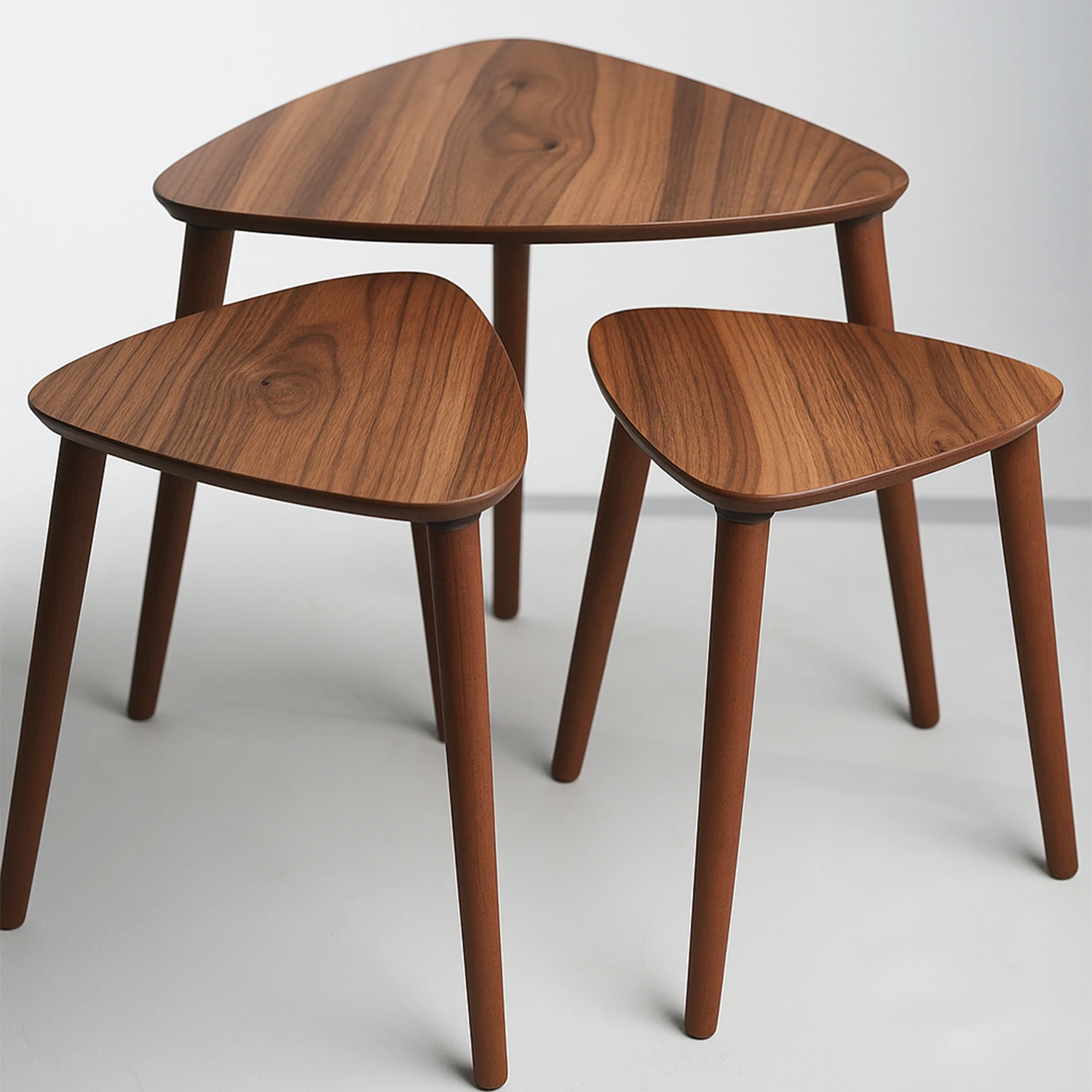 Tokyo Zigon Sehpa Urartu