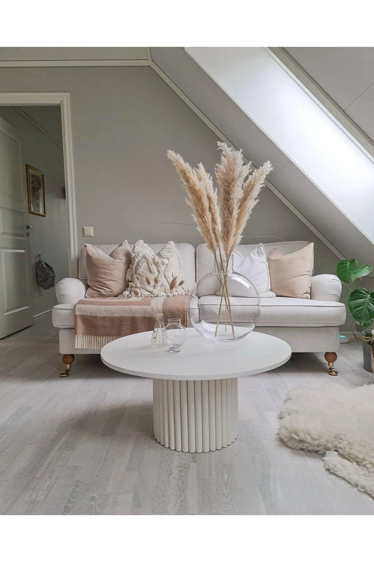 Bella Tasarım Yuvarlak Beyaz Sehpa