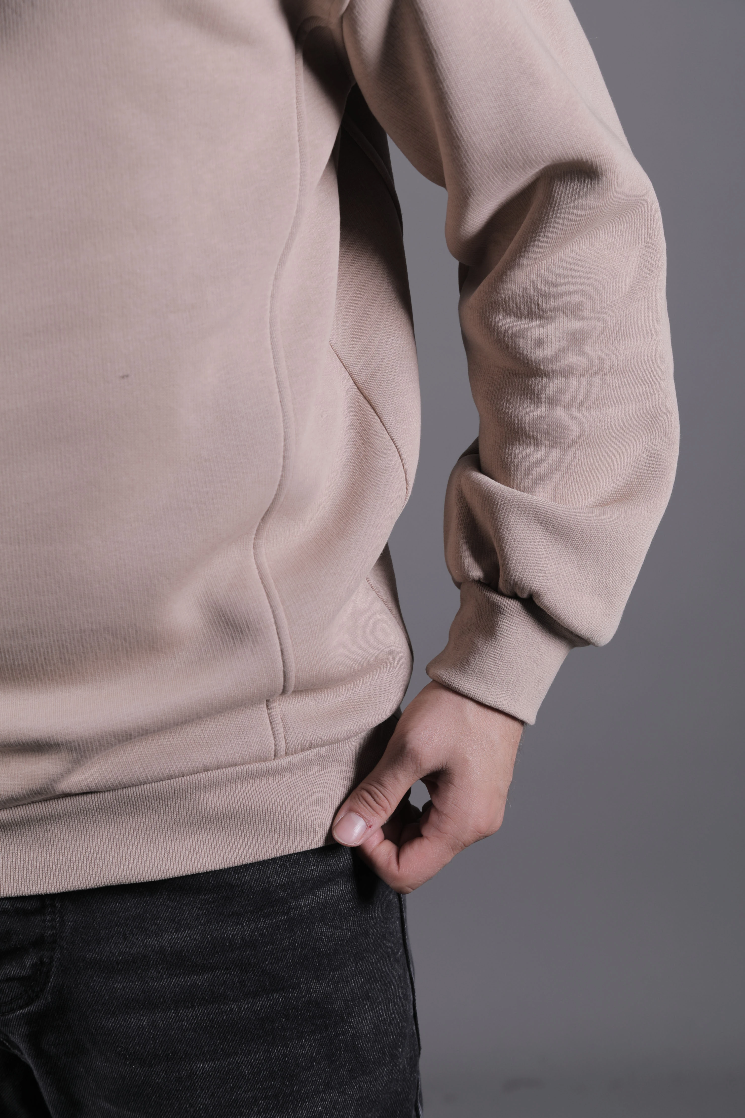 Dik Yakalı Parçalı Erkek Sweatshirt - Krem